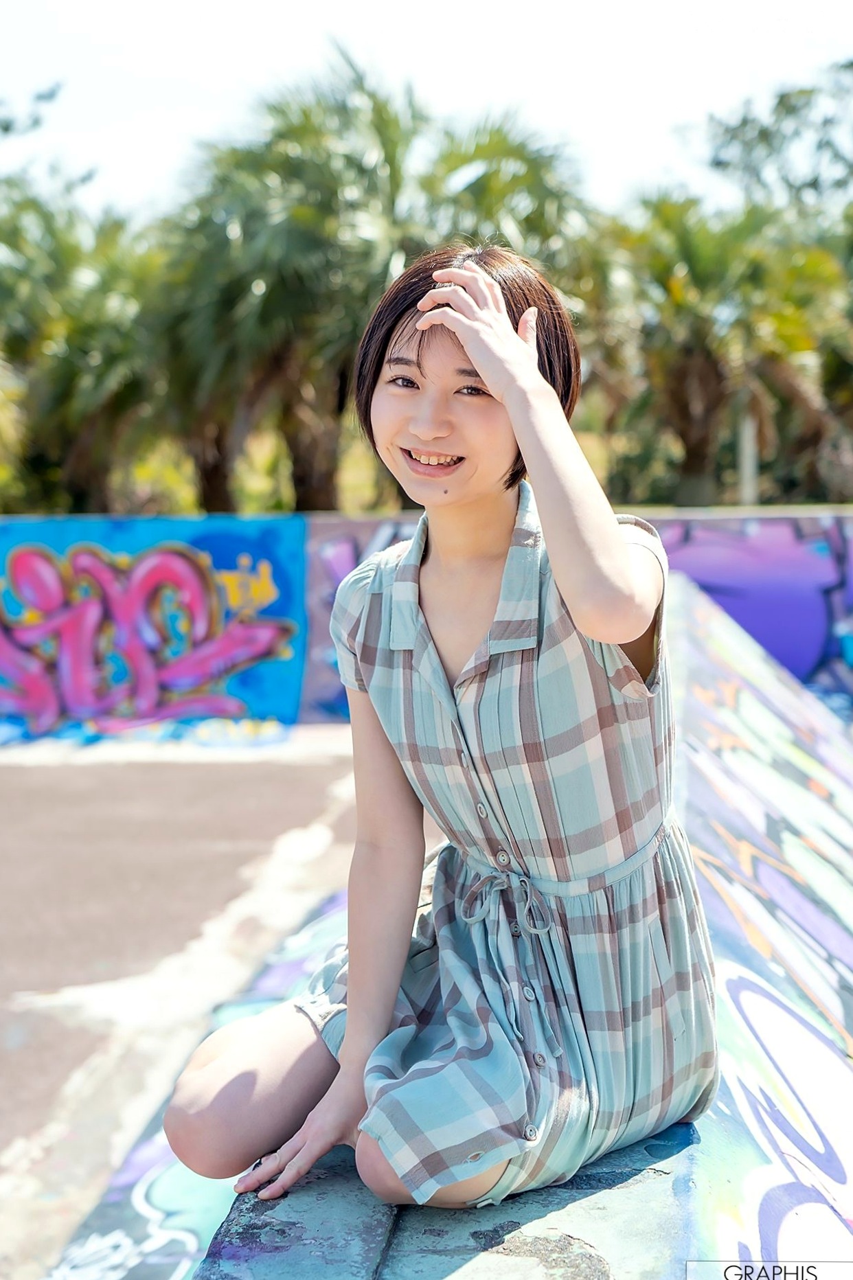 Gallery - Graphis_藤江史帆《Pele clara》图片写真集，清新短发日系私房，甜美治愈系尤物清纯气质治愈系私房照日本 女神私房照_秀色女神 - image 37