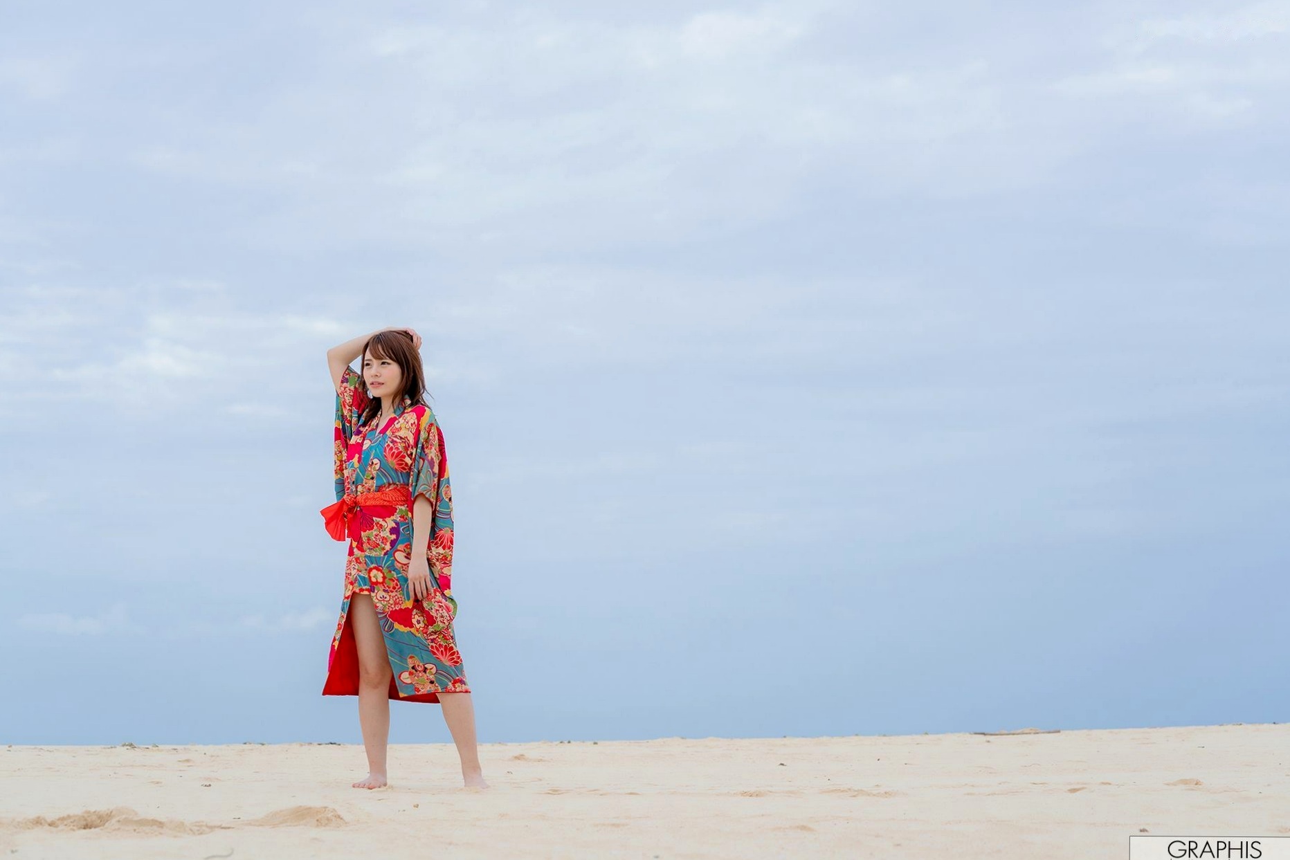 Gallery - Graphis 伊藤舞雪《Mystery》系列：和服私房写照与户外优雅写真，尽显迷人气质与诱惑美感日本清纯气质性感私房照 女神私房照_秀色女神 - image 41