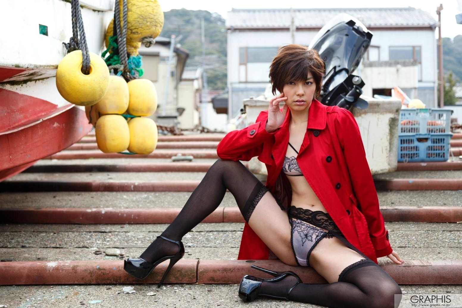 Gallery - Graphis写真集：卯水咲流与森山綾乃《Oriental Beauty》私房短发女神冷艳写真，尽显妩媚优雅高级感日本冷艳内衣气质私房照 女神私房照_秀色女神 - image 31