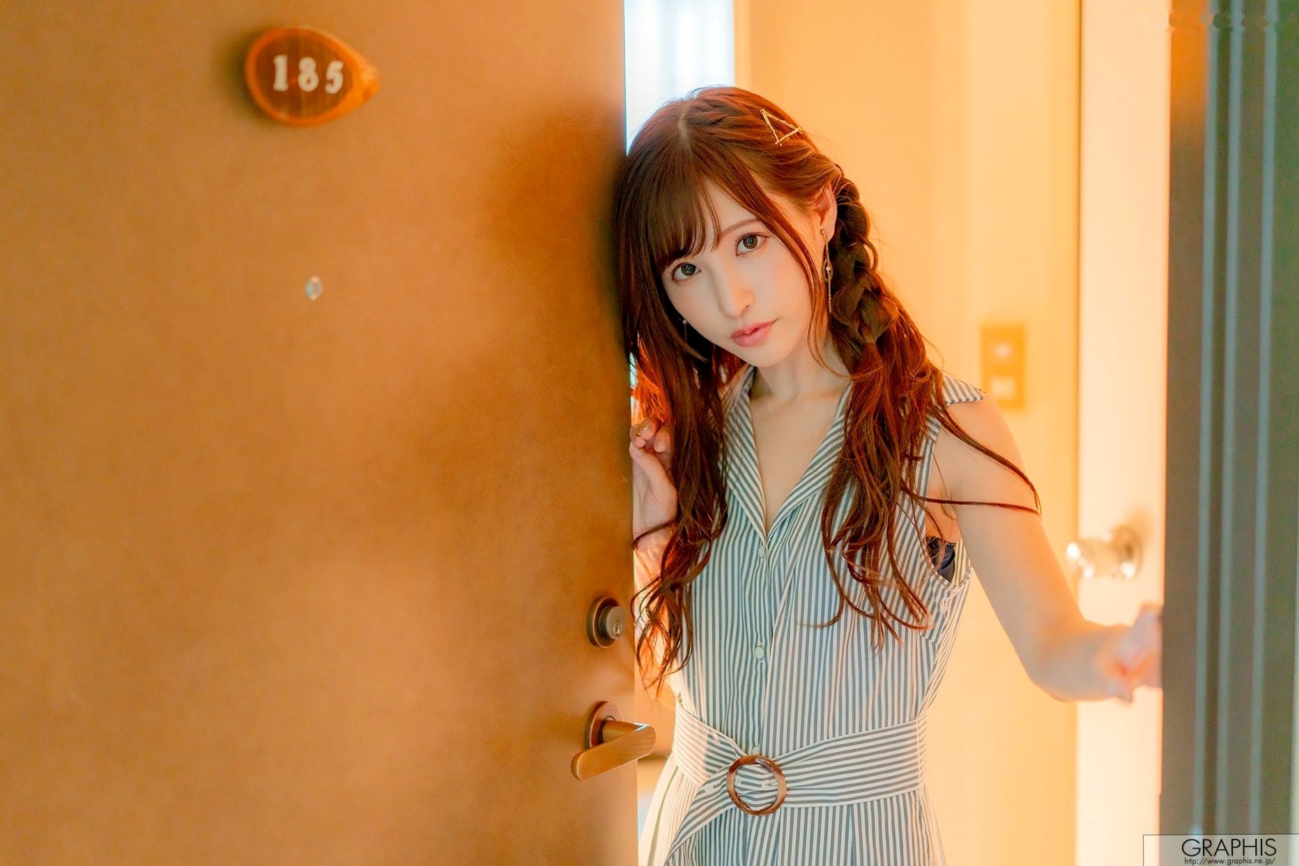 Gallery - 天使萌 Moe Amatsuka《HONEY》写真集：性感与清纯的完美邂逅，多套唯美内衣造型带来极致视觉享受日本性感诱惑清纯女神内衣 女神私房照_秀色女神 - image 37