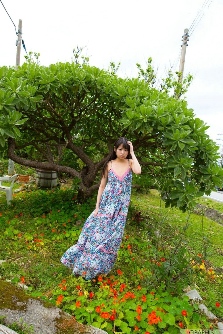 Gallery - Graphis_樱由罗《Washed Out》写真集：清纯少女居家私房与户外花丛唯美生活照日本清纯私房照诱惑 女神私房照_秀色女神 - image 40
