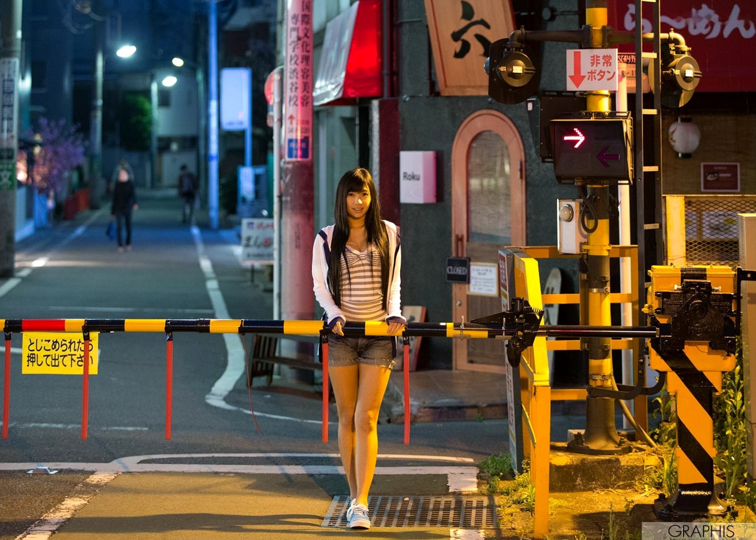 Gallery - Graphis_小仓奈々《Arrivederci!》旅途中的俏皮与诱惑私房写真集[27P]私房照诱惑清纯日本 女神私房照_秀色女神 - image 24