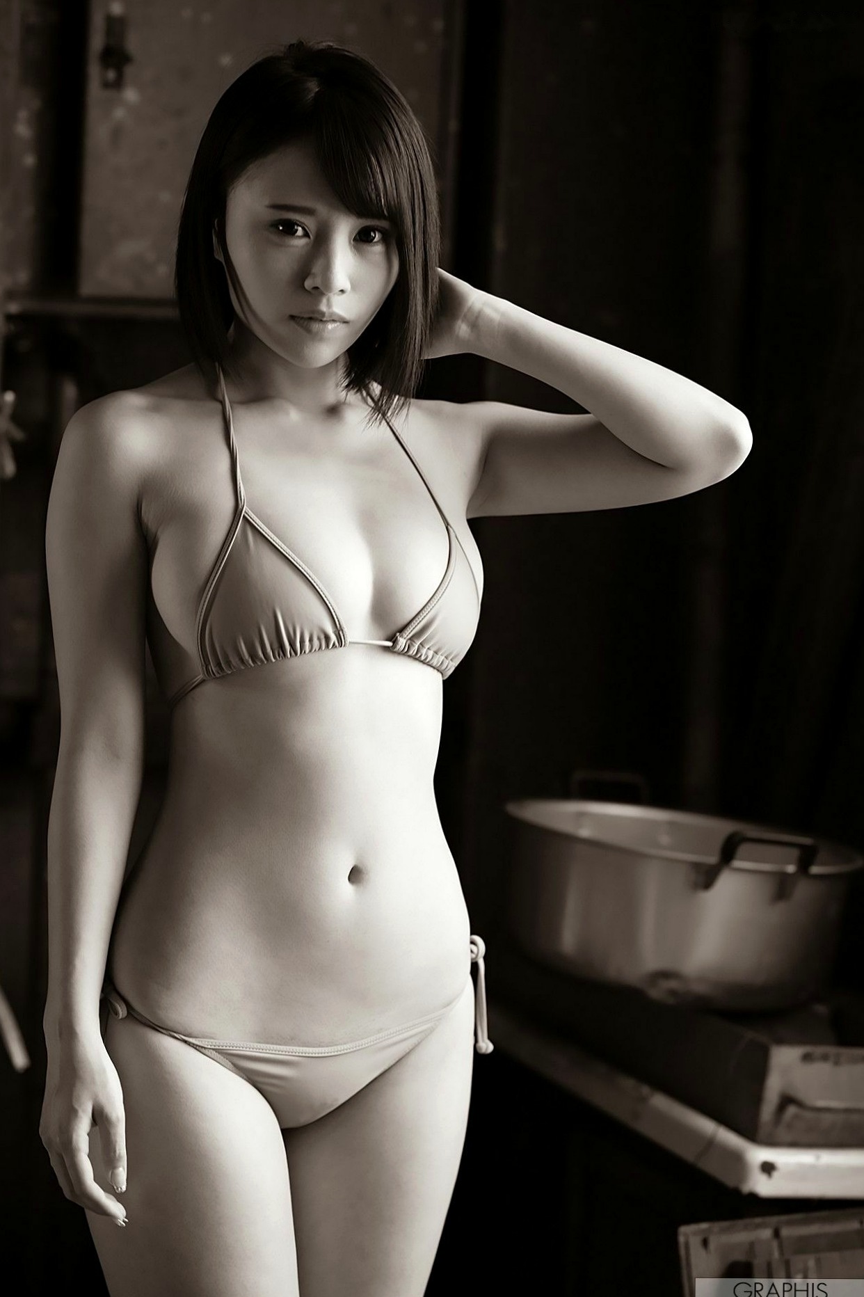 Gallery - Graphis_ 2020.05 每日一枚 伊藤舞雪 Mayuki Ito 清新花园比基尼写真 诱人曲线清纯御姐日本童颜巨乳比基尼清新性感 女神私房照_秀色女神 - image 5