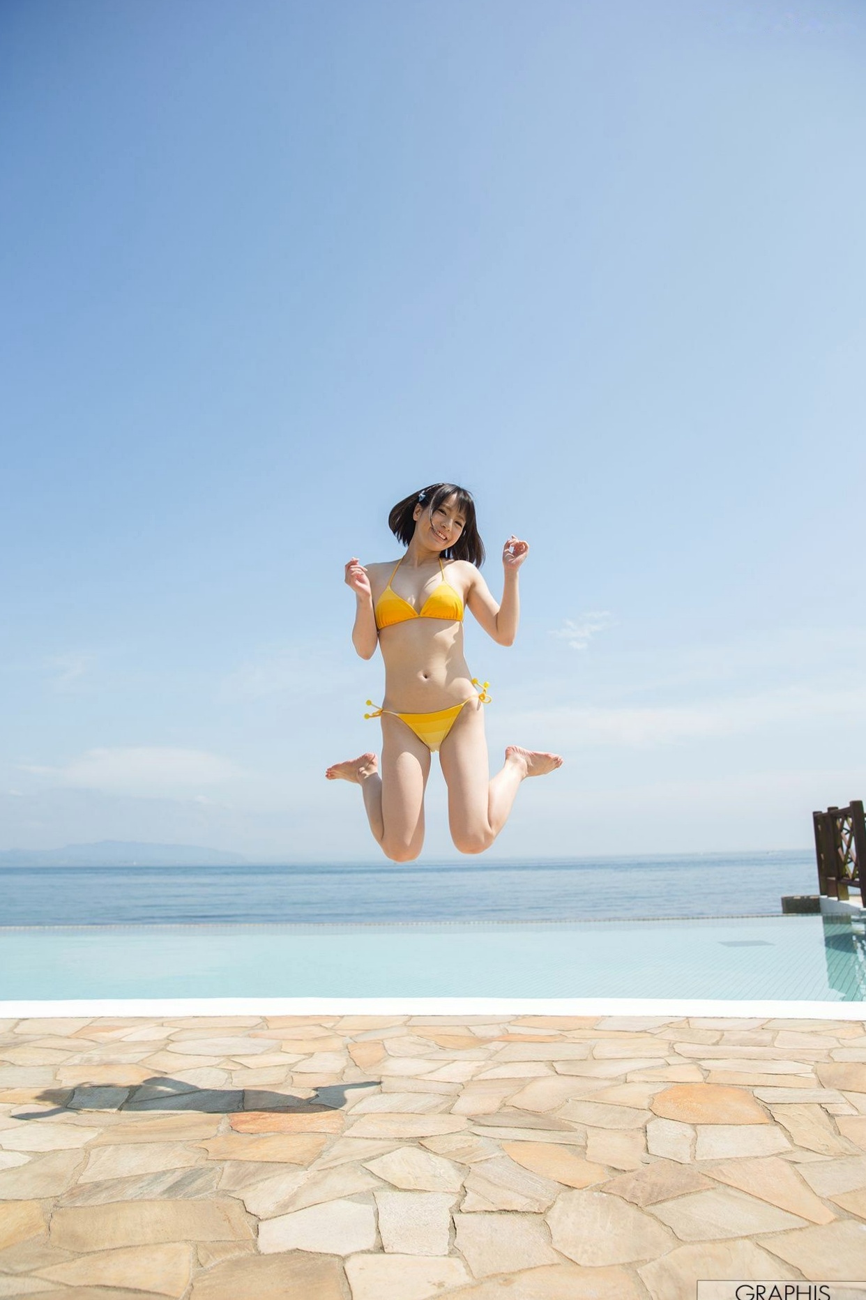 Gallery - 永仓濑奈 (Nagakura Sena) 纯白吊带裙写真集，清纯少女室内私房初次诱惑，Graphis治愈系女神图集清纯气质治愈系私房照日本 女神私房照_秀色女神 - image 10