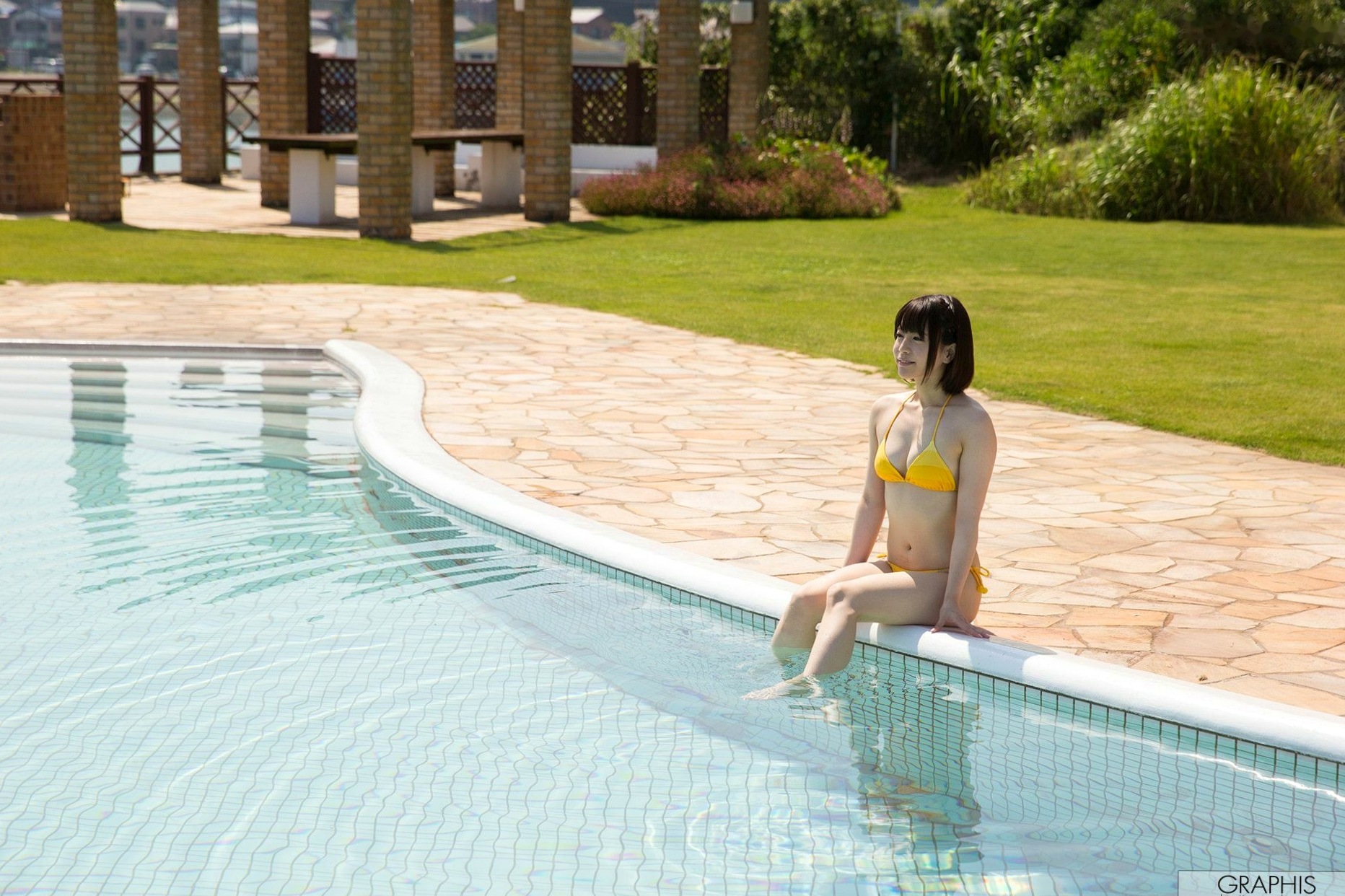 Gallery - 永仓濑奈 (Nagakura Sena) 纯白吊带裙写真集，清纯少女室内私房初次诱惑，Graphis治愈系女神图集清纯气质治愈系私房照日本 女神私房照_秀色女神 - image 11