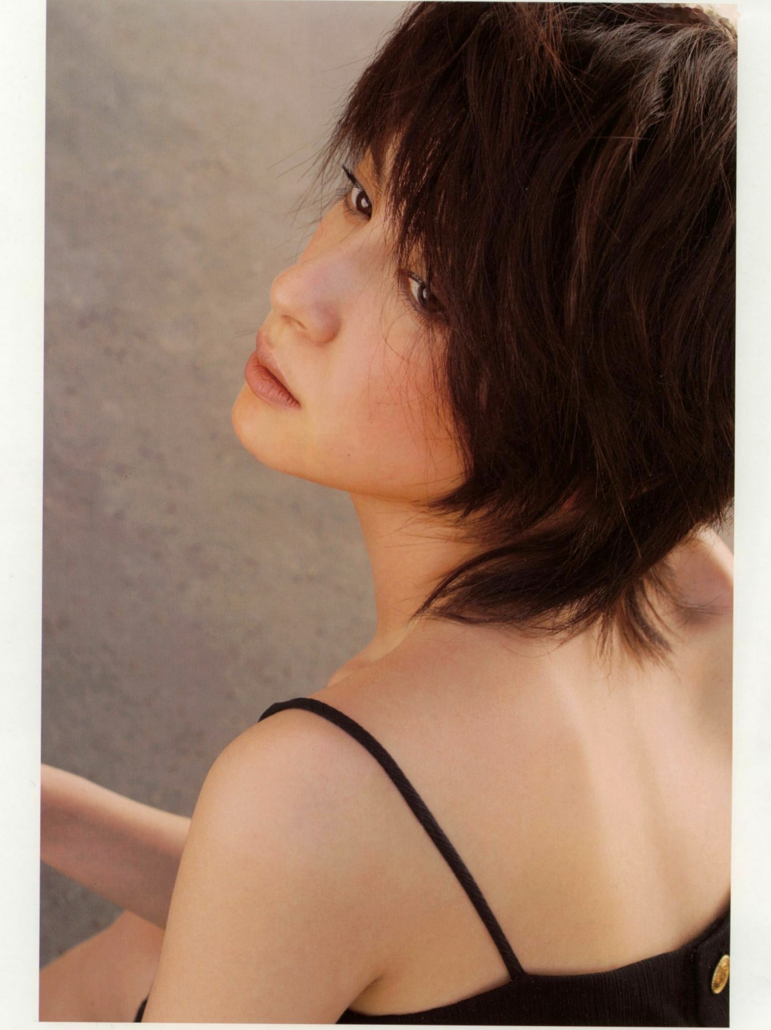 Gallery - PB写真集_奥菜恵《The Okina 3／3 in Paris》巴黎风情黑色薄纱大尺度私房照 [85P]日本气质尤物私房照性感 女神私房照_秀色女神 - image 17