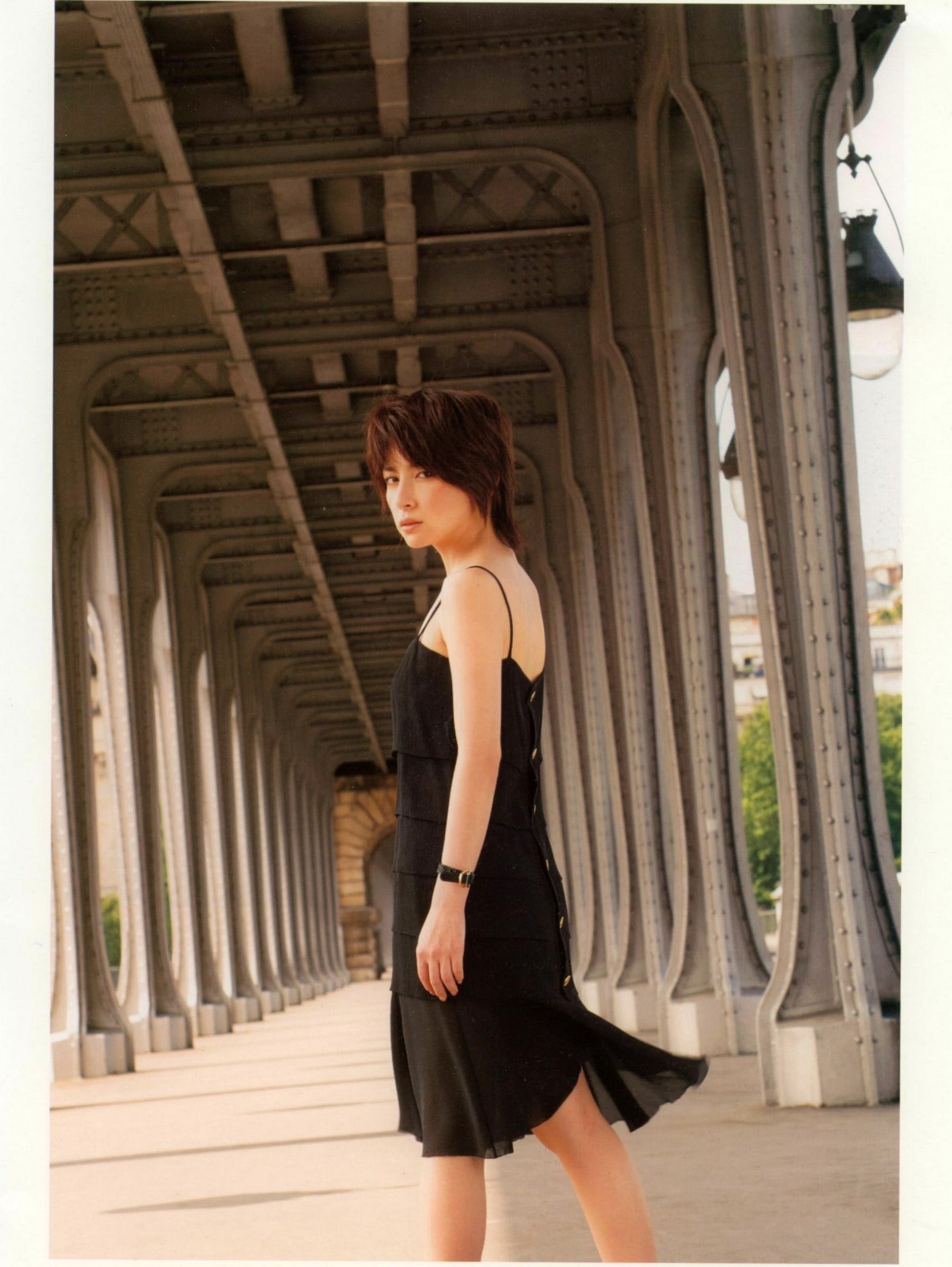 Gallery - PB写真集_奥菜恵《The Okina 3／3 in Paris》巴黎风情黑色薄纱大尺度私房照 [85P]日本气质尤物私房照性感 女神私房照_秀色女神 - image 18