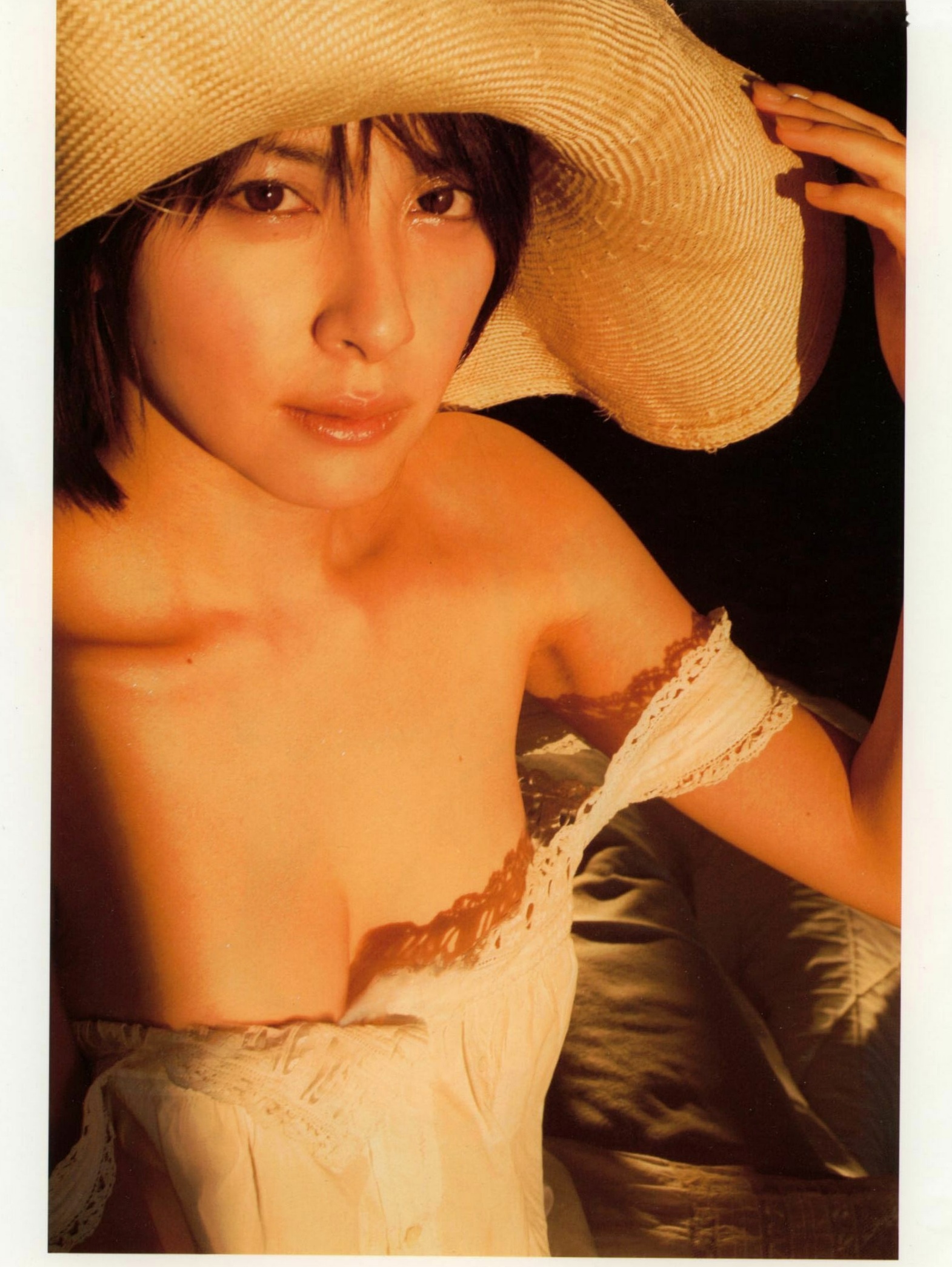 Gallery - PB写真集_奥菜恵《The Okina 3／3 in Paris》巴黎风情黑色薄纱大尺度私房照 [85P]日本气质尤物私房照性感 女神私房照_秀色女神 - image 26
