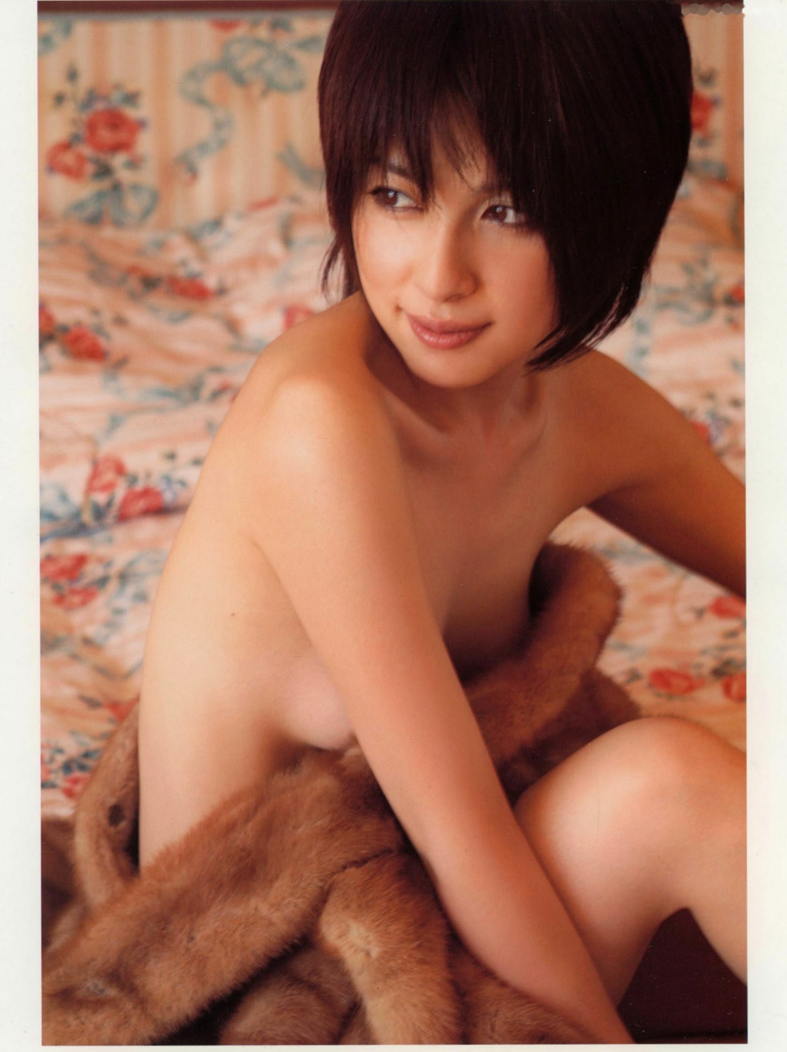 Gallery - PB写真集_奥菜恵《The Okina 3／3 in Paris》巴黎风情黑色薄纱大尺度私房照 [85P]日本气质尤物私房照性感 女神私房照_秀色女神 - image 71
