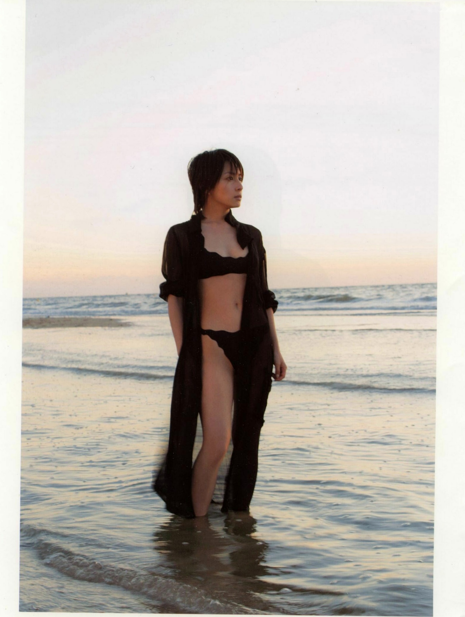 Gallery - PB写真集_奥菜恵《The Okina 3／3 in Paris》巴黎风情黑色薄纱大尺度私房照 [85P]日本气质尤物私房照性感 女神私房照_秀色女神 - image 82