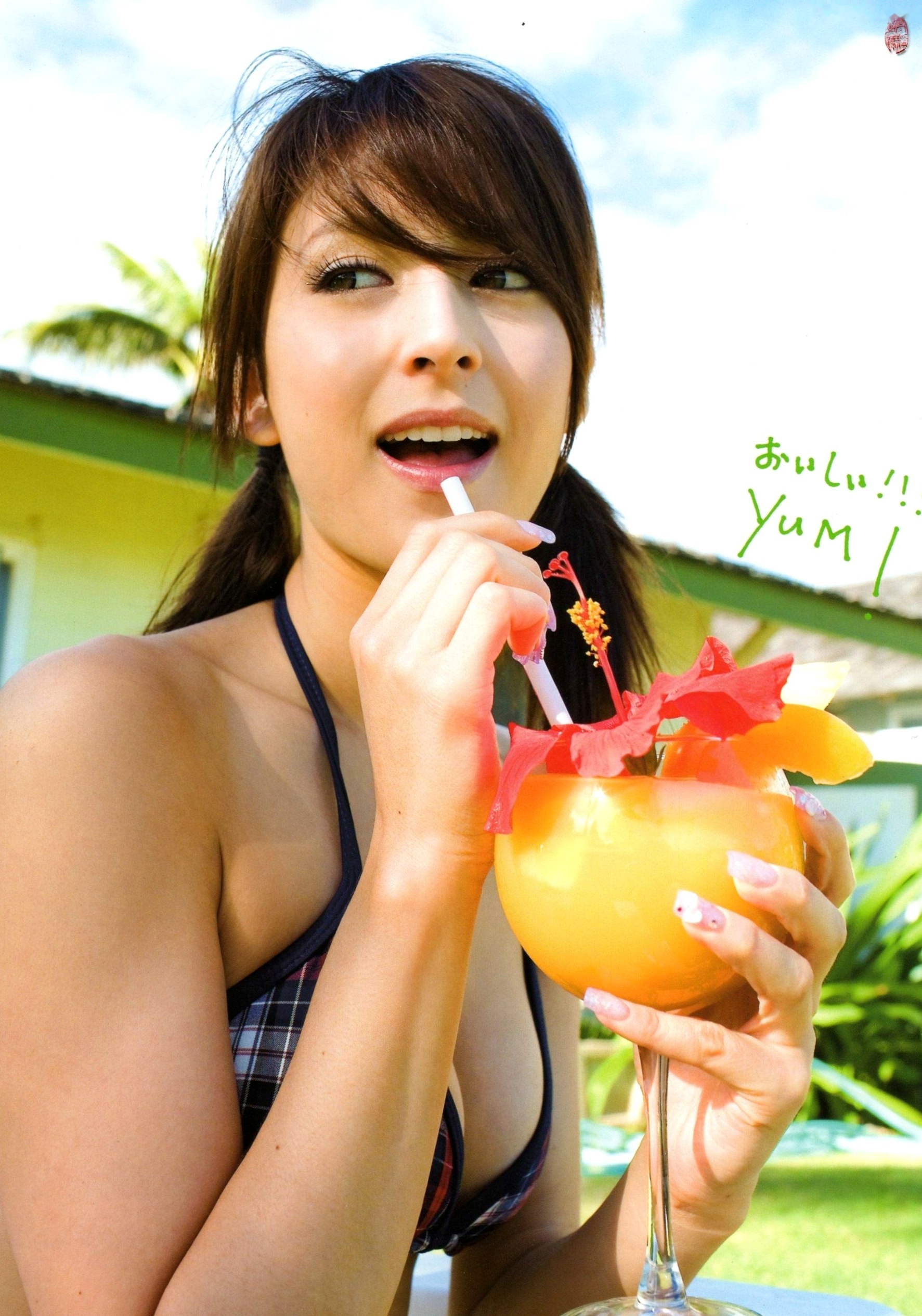 Gallery - 莉亚·迪桑Leah Dizon《Hello! Leah》精选写真：海滩比基尼与清纯居家风，重温混血女神的绝美时刻[54P]混血气质比基尼沙滩清纯 女神私房照_秀色女神 - image 43
