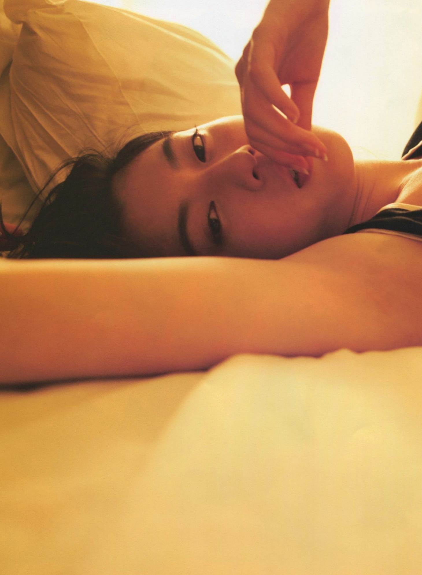 Gallery - PB写真集_Ayaka Miyoshi 三吉彩花《わたし》高清文艺感海边私房大片，尽显高冷气质与骨感美学【135P】日本气质清新治愈系 女神私房照_秀色女神 - image 13