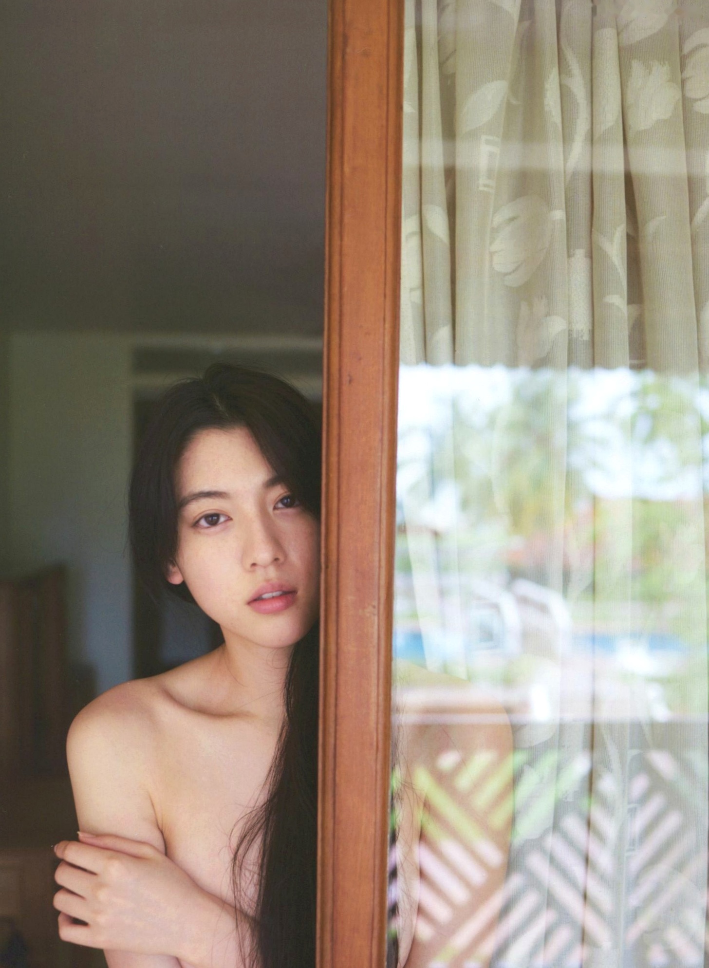 Gallery - PB写真集_Ayaka Miyoshi 三吉彩花《わたし》高清文艺感海边私房大片，尽显高冷气质与骨感美学【135P】日本气质清新治愈系 女神私房照_秀色女神 - image 89