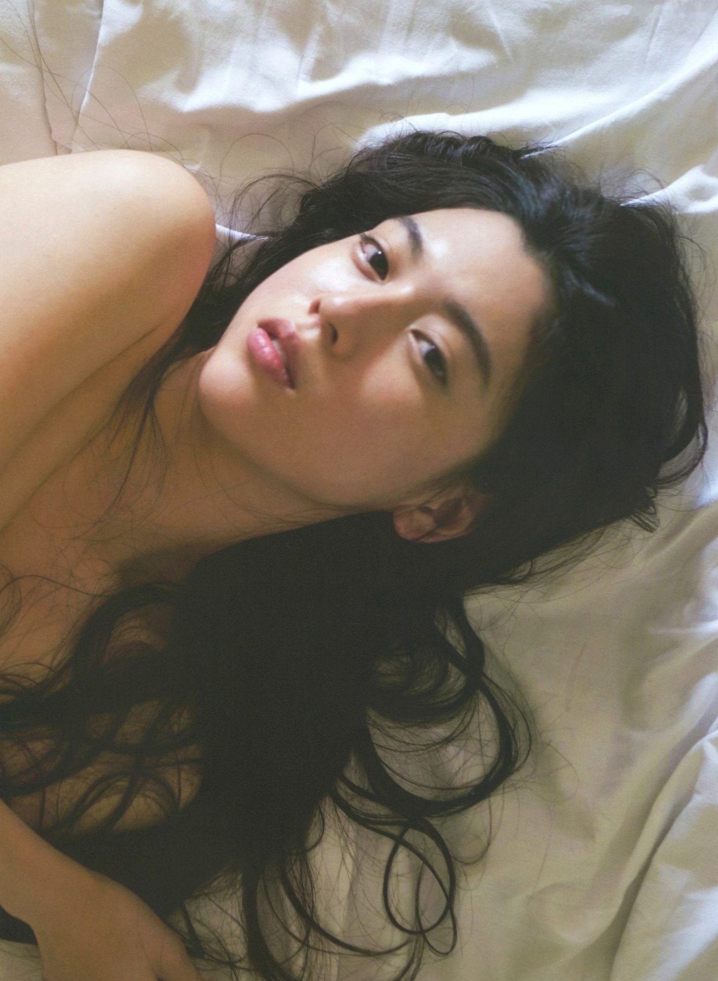 Gallery - PB写真集_Ayaka Miyoshi 三吉彩花《わたし》高清文艺感海边私房大片，尽显高冷气质与骨感美学【135P】日本气质清新治愈系 女神私房照_秀色女神 - image 94