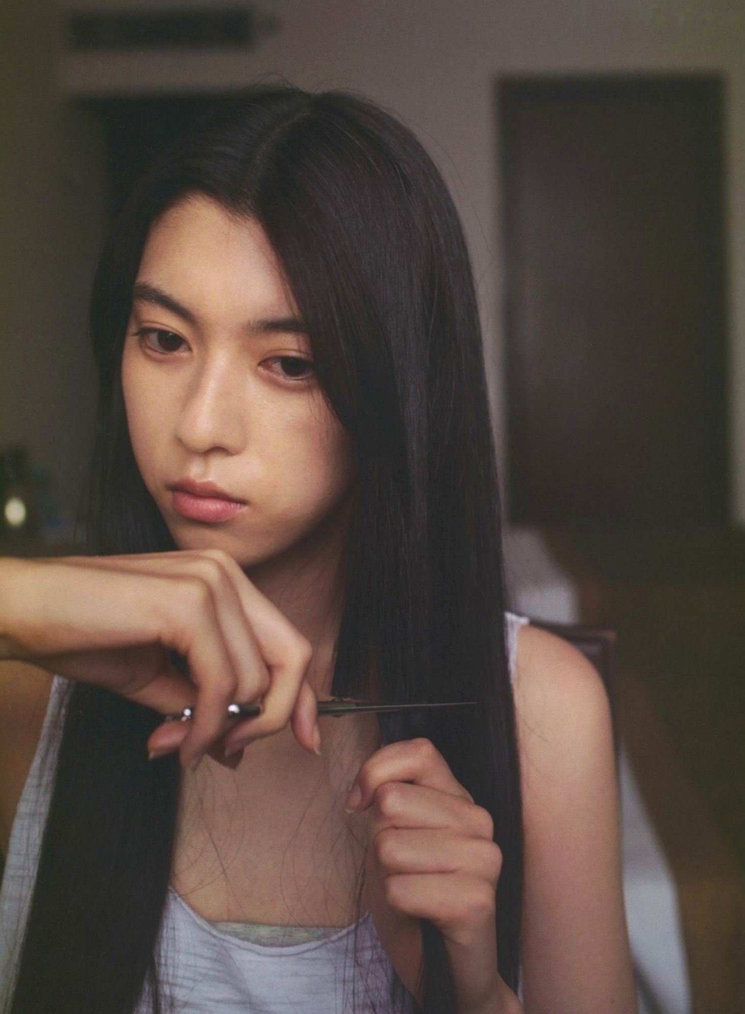 Gallery - PB写真集_Ayaka Miyoshi 三吉彩花《わたし》高清文艺感海边私房大片，尽显高冷气质与骨感美学【135P】日本气质清新治愈系 女神私房照_秀色女神 - image 130