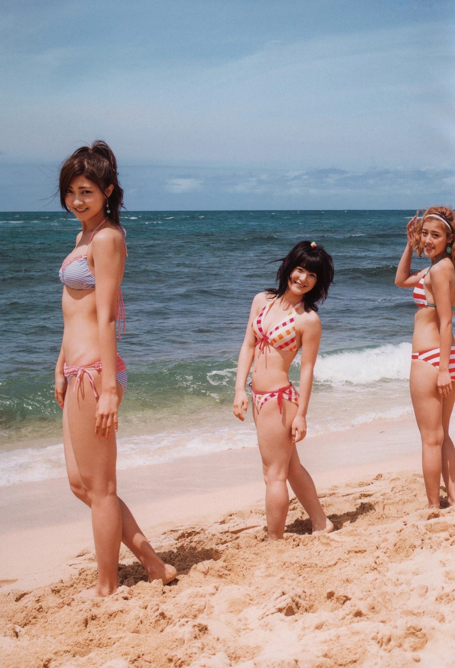 Gallery - Berryz工房Alo Hello! 2013青春偶像海滩比基尼清新时尚写真集日本比基尼清新沙滩养眼 女神私房照_秀色女神 - image 20