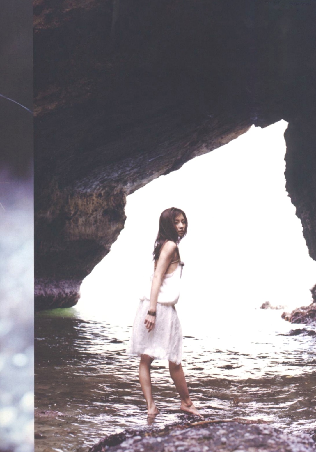 Gallery - 伊藤歩 Ayumi Ito 月刊系列清新唯美写真集 梦幻艺术风格私房照气质清纯治愈系私房照 女神私房照_秀色女神 - image 15