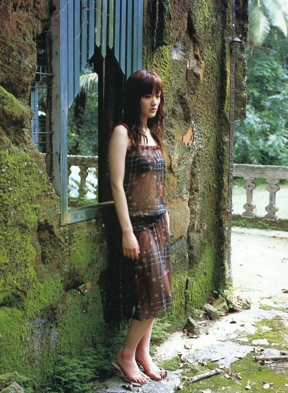 Gallery - 绫濑遥经典写真集《HEROINE》：清纯诱惑与室内私房感，展现日本顶级女神百变魅力日本气质清纯私房照治愈系 女神私房照_秀色女神 - image 75