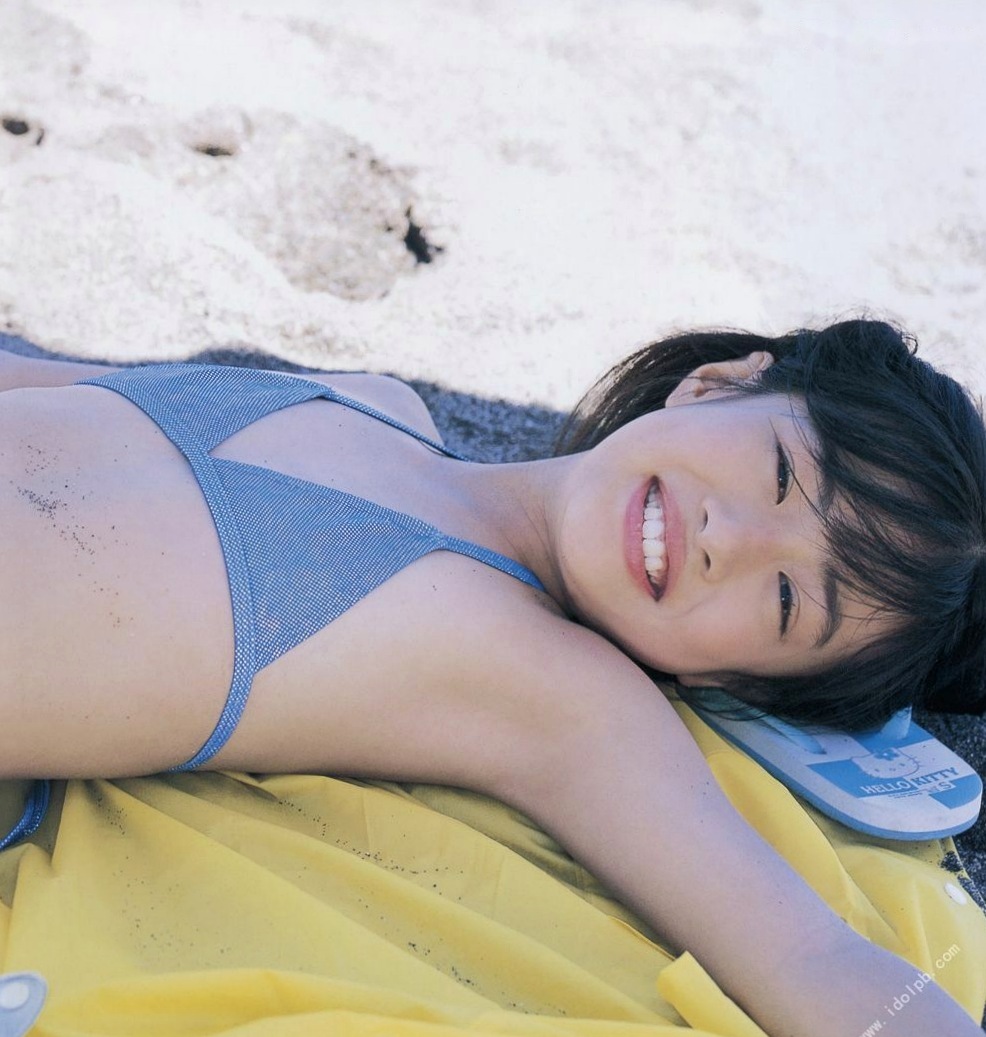 Gallery - PB写真集_加藤美月《たからもの》 清纯校服与活力泳装户外写真集[114P]清纯校服治愈系泳池日本 女神私房照_秀色女神 - image 1