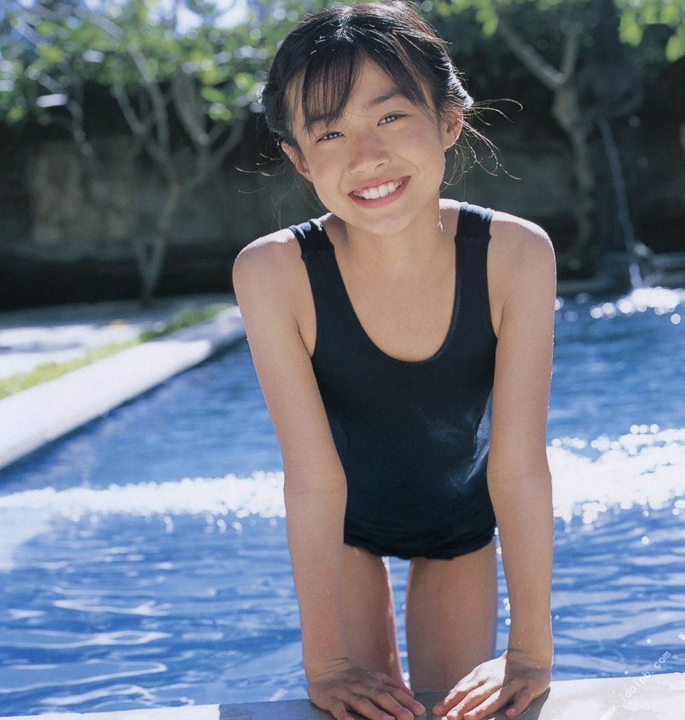 Gallery - PB写真集_加藤美月《たからもの》 清纯校服与活力泳装户外写真集[114P]清纯校服治愈系泳池日本 女神私房照_秀色女神 - image 73