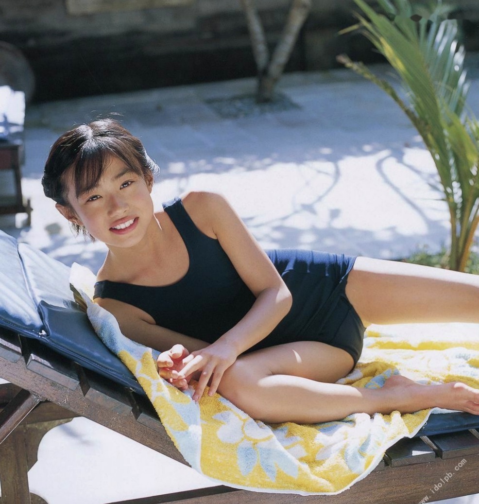 Gallery - PB写真集_加藤美月《たからもの》 清纯校服与活力泳装户外写真集[114P]清纯校服治愈系泳池日本 女神私房照_秀色女神 - image 77