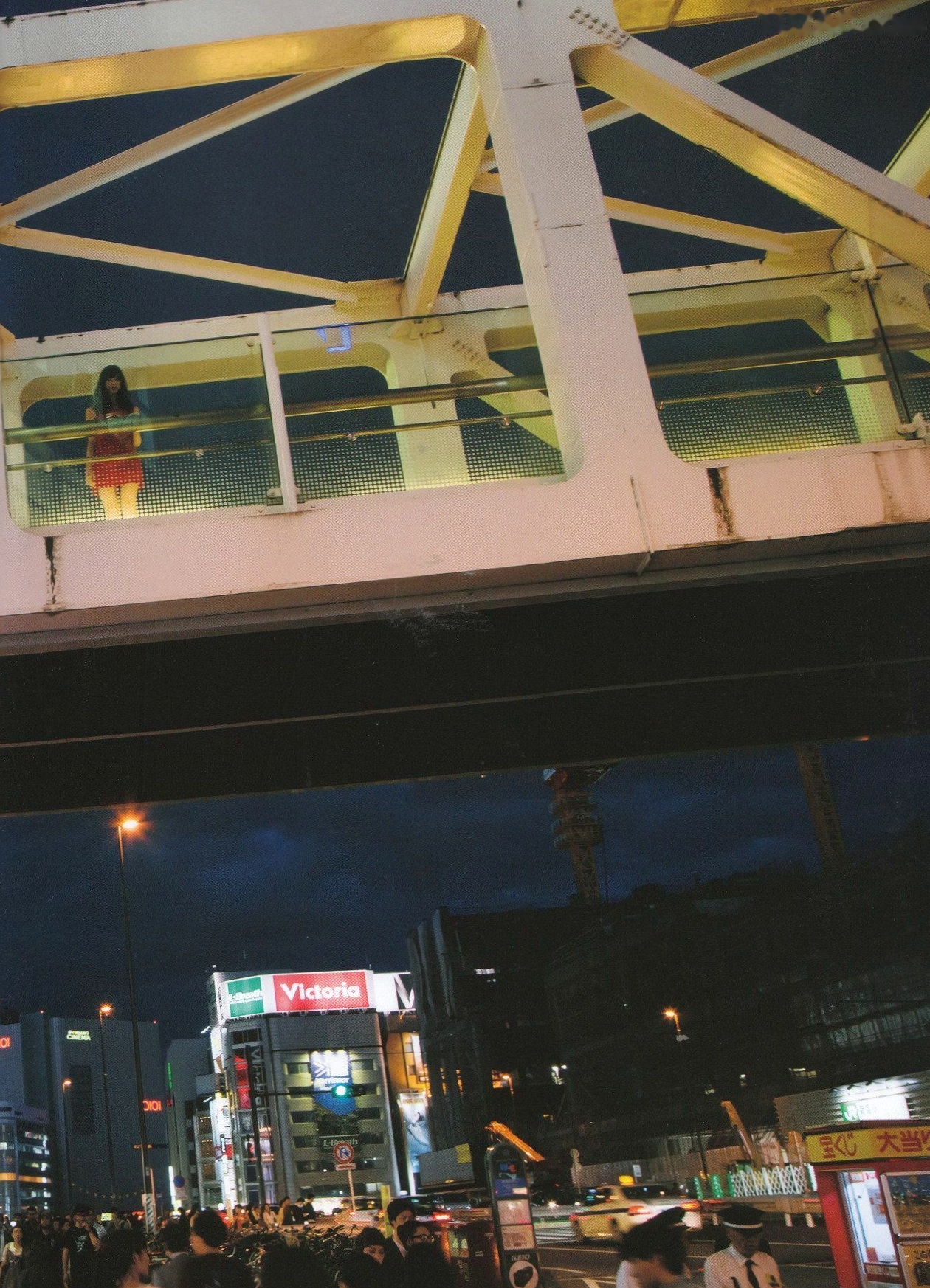 Gallery - 西野七濑《普段着》写真集：清纯少女海滩比基尼与文艺街拍，记录甜美治愈的日常瞬间清纯治愈系比基尼日本女神 女神私房照_秀色女神 - image 6