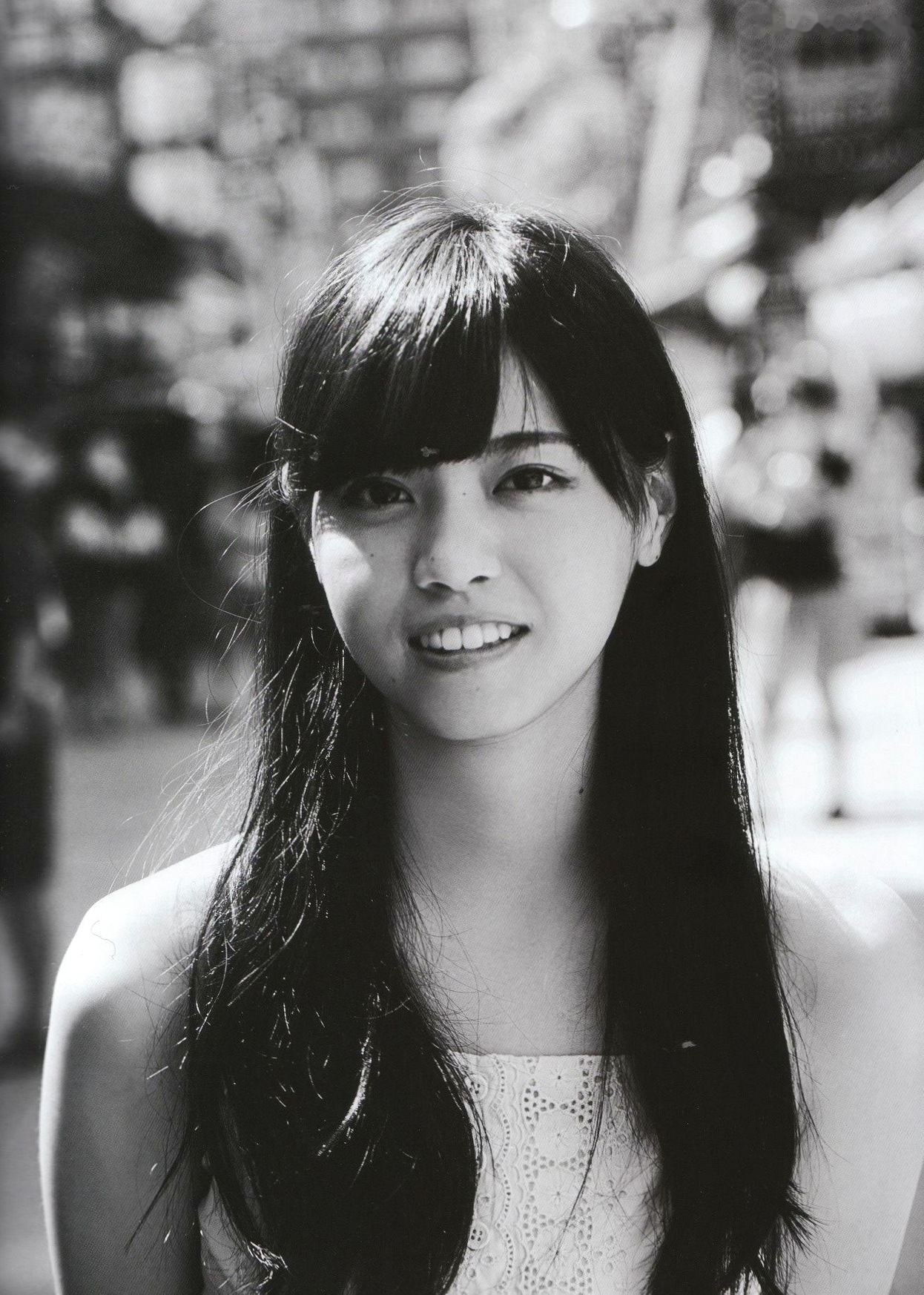 Gallery - 西野七濑《普段着》写真集：清纯少女海滩比基尼与文艺街拍，记录甜美治愈的日常瞬间清纯治愈系比基尼日本女神 女神私房照_秀色女神 - image 33