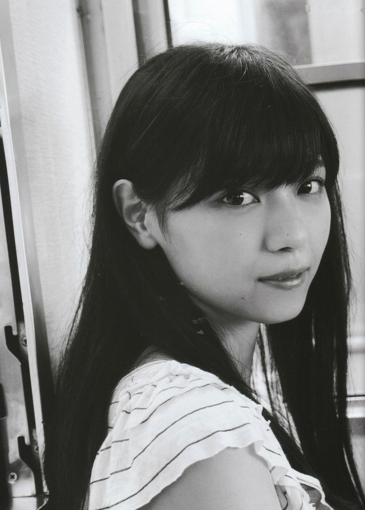 Gallery - 西野七濑《普段着》写真集：清纯少女海滩比基尼与文艺街拍，记录甜美治愈的日常瞬间清纯治愈系比基尼日本女神 女神私房照_秀色女神 - image 69