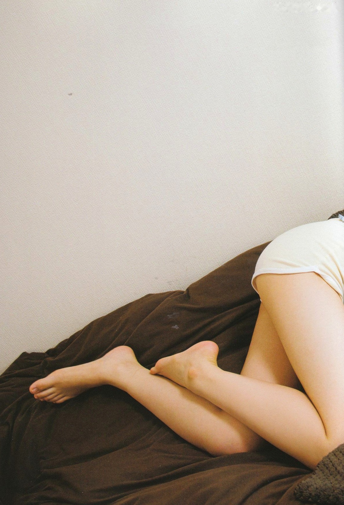 Gallery - 西野七濑《普段着》写真集：清纯少女海滩比基尼与文艺街拍，记录甜美治愈的日常瞬间清纯治愈系比基尼日本女神 女神私房照_秀色女神 - image 73