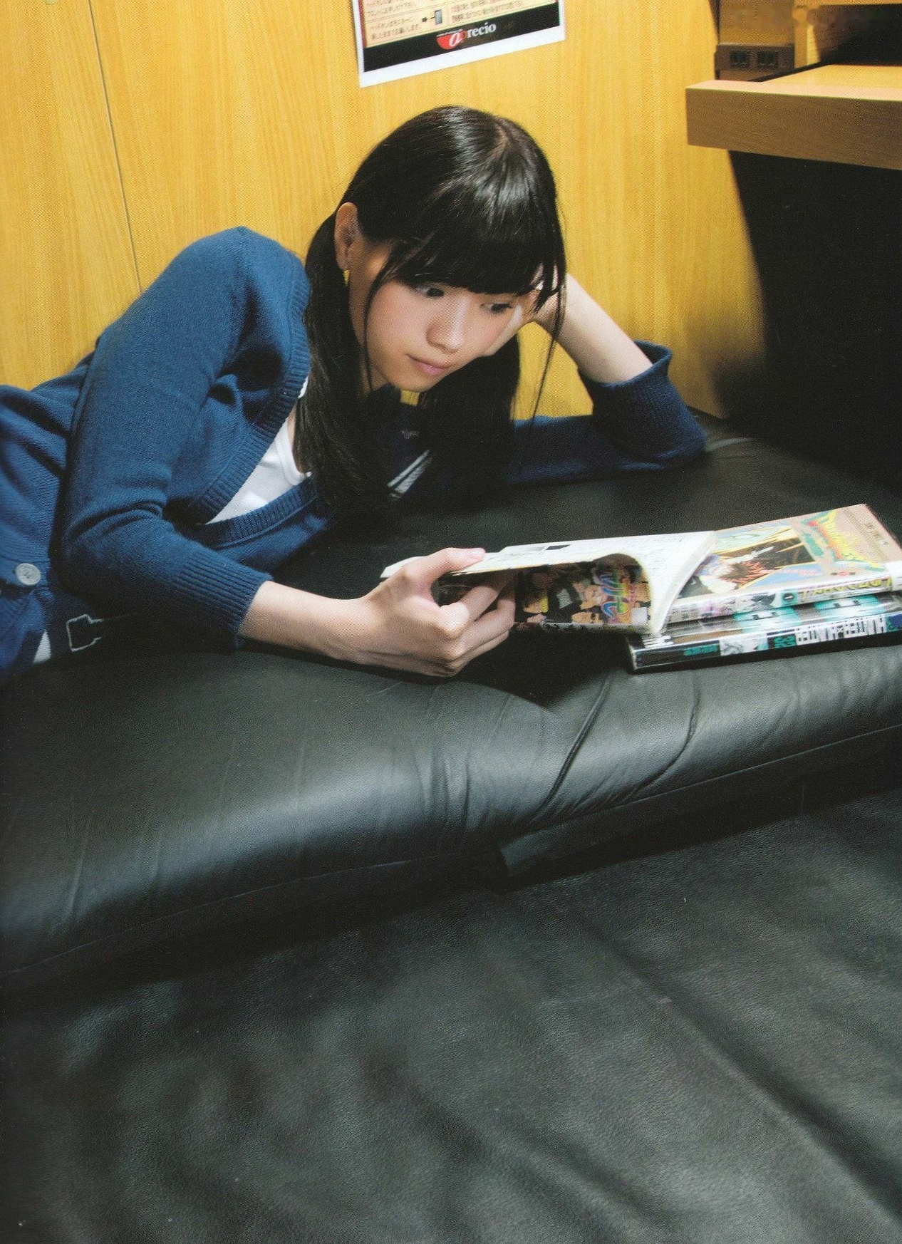 Gallery - 西野七濑《普段着》写真集：清纯少女海滩比基尼与文艺街拍，记录甜美治愈的日常瞬间清纯治愈系比基尼日本女神 女神私房照_秀色女神 - image 74