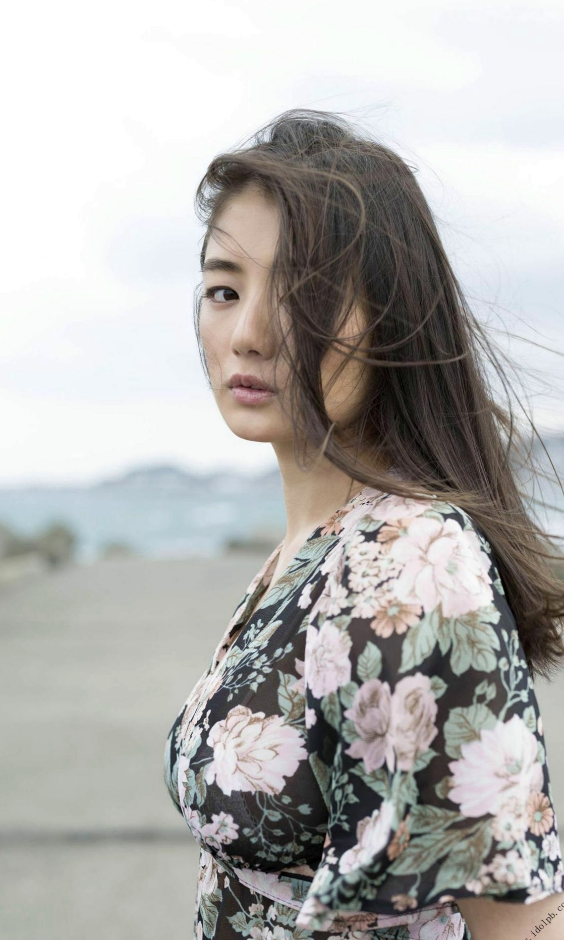 Gallery - PB写真集_片山萌美 Moemi Katayama 《覚醒》 户外街拍与唯美私房大片_气质女神迷人写真气质女神户外私房照清新 女神私房照_秀色女神 - image 61