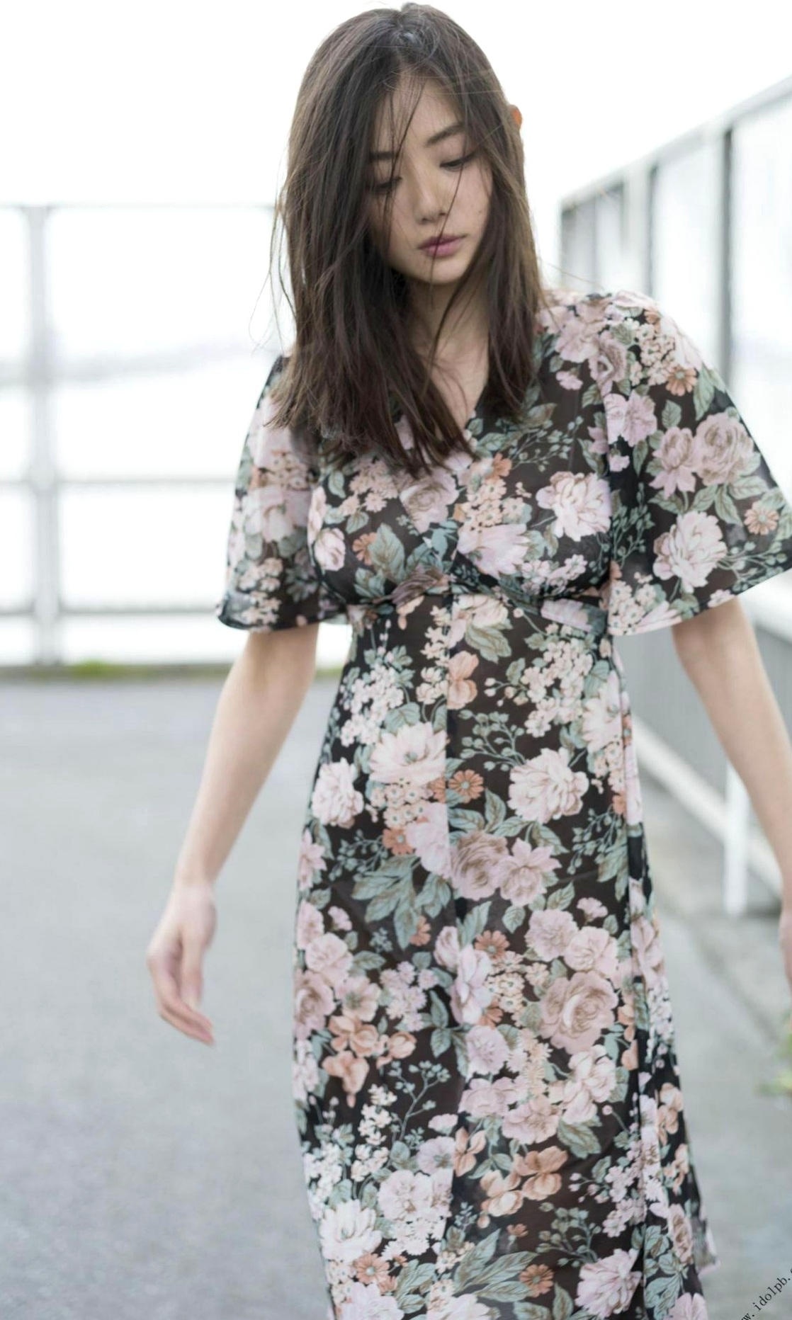 Gallery - PB写真集_片山萌美 Moemi Katayama 《覚醒》 户外街拍与唯美私房大片_气质女神迷人写真气质女神户外私房照清新 女神私房照_秀色女神 - image 68