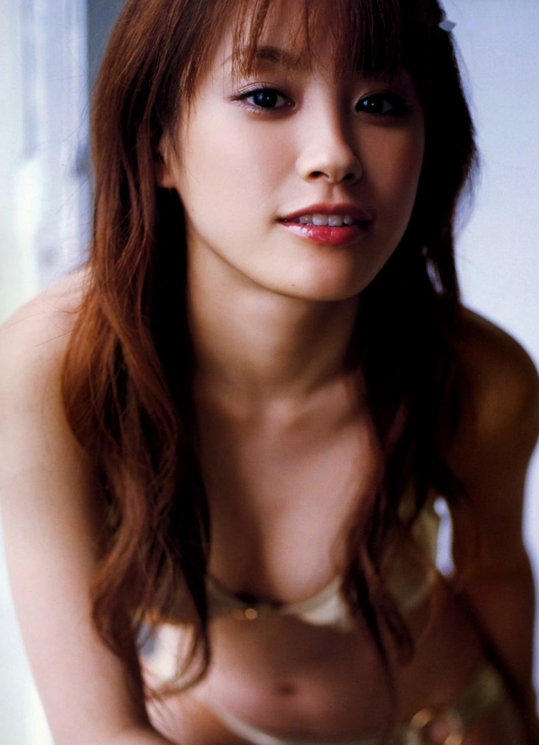 Gallery - 高橋愛《Love Hello》写真集：清纯女神海边度假，比基尼呈现极致诱惑与夏日清新感日本清新清纯比基尼女神 女神私房照_秀色女神 - image 81