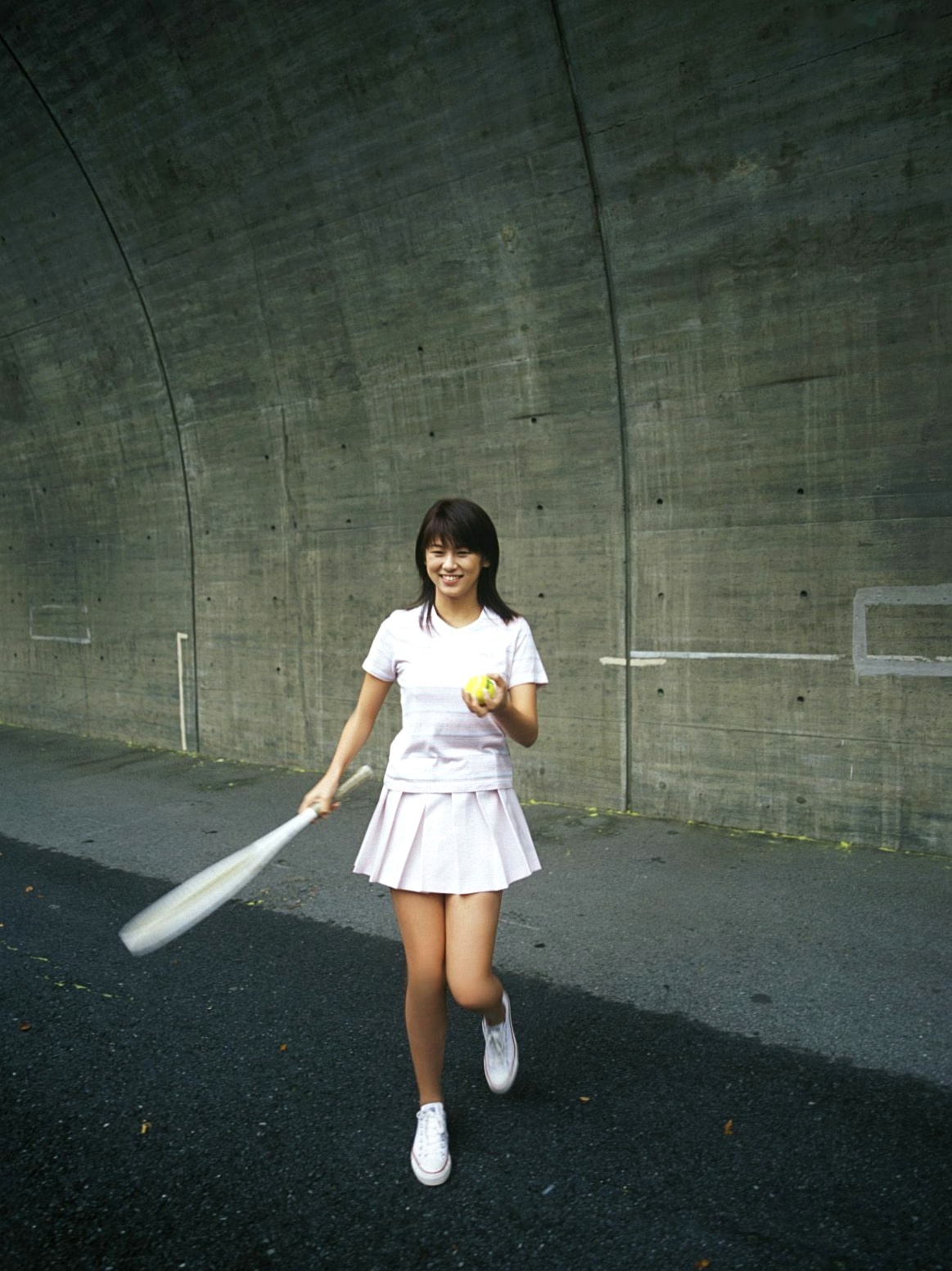 Gallery - PB写真集_小阪由佳Yuka Kosaka性感比基尼私房写真，居家纯欲风尚与傲人曲线呈现日本比基尼性感私房照诱惑 女神私房照_秀色女神 - image 49