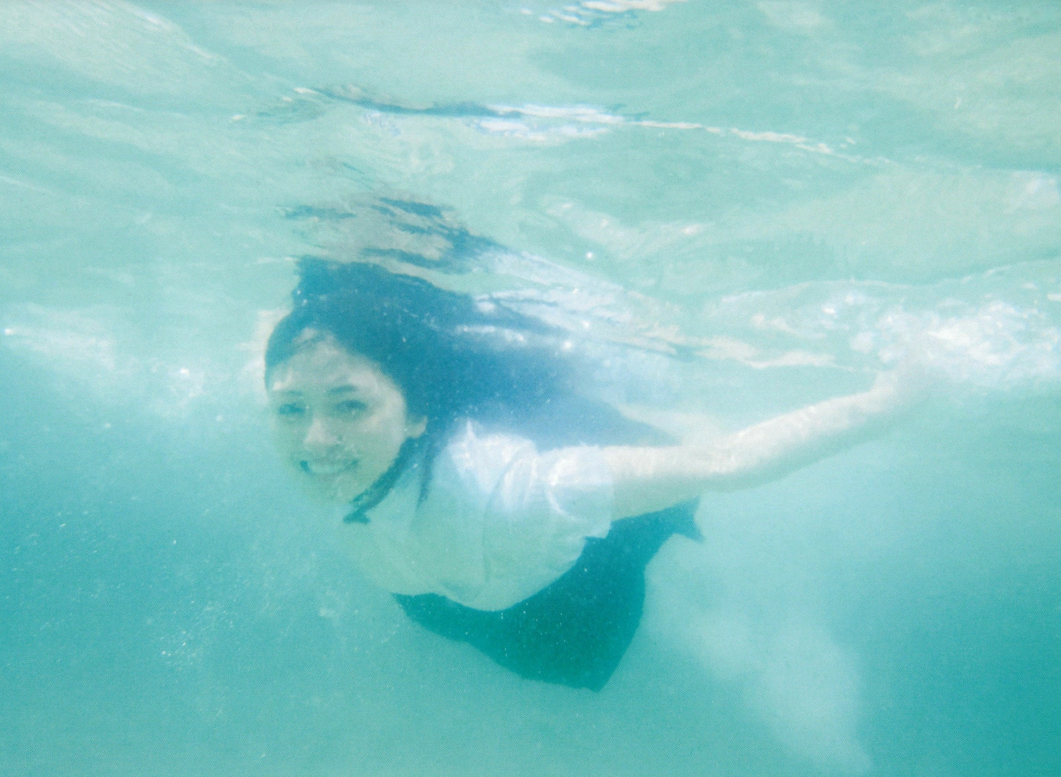 Gallery - 长滨宁琉 (Nagahama Neru) 1st写真集《这里开始》清新旅拍，海边泳装与唯美烟花系列，治愈系甜美女神写真治愈系清新日本比基尼 女神私房照_秀色女神 - image 80