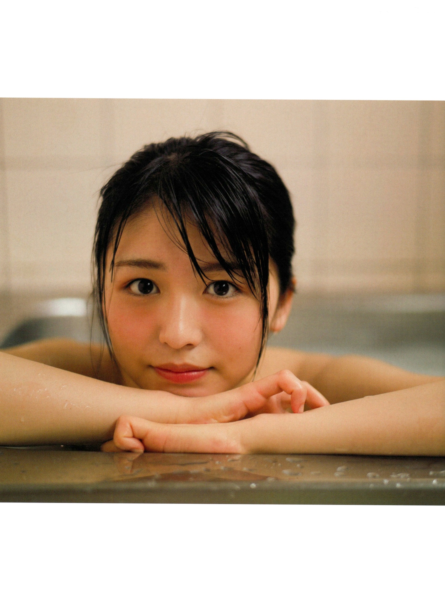 Gallery - 长滨宁琉 (Nagahama Neru) 1st写真集《这里开始》清新旅拍，海边泳装与唯美烟花系列，治愈系甜美女神写真治愈系清新日本比基尼 女神私房照_秀色女神 - image 88
