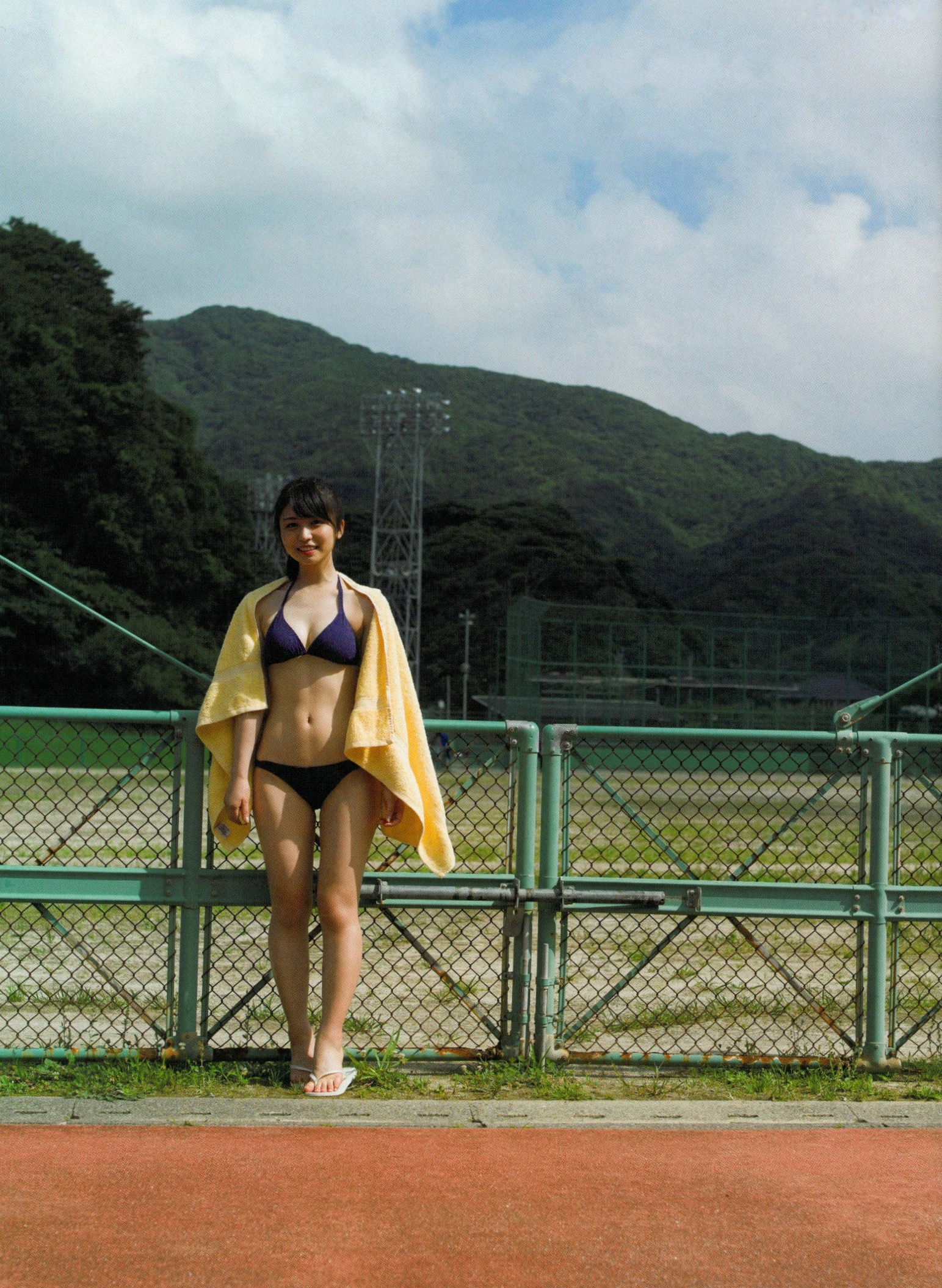 Gallery - 长滨宁琉 (Nagahama Neru) 1st写真集《这里开始》清新旅拍，海边泳装与唯美烟花系列，治愈系甜美女神写真治愈系清新日本比基尼 女神私房照_秀色女神 - image 97