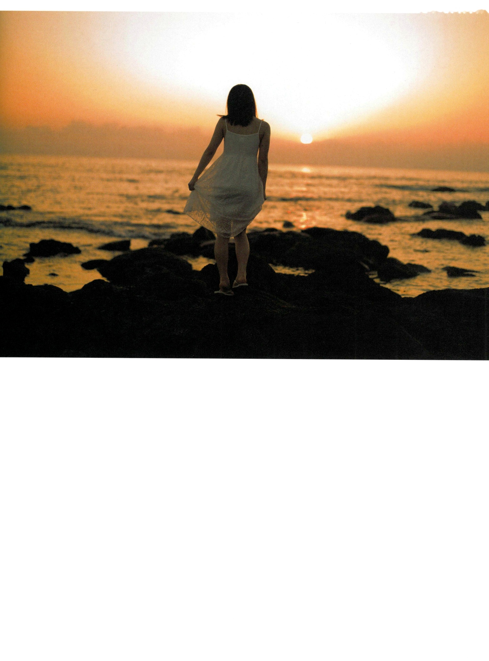 Gallery - 长滨宁琉 (Nagahama Neru) 1st写真集《这里开始》清新旅拍，海边泳装与唯美烟花系列，治愈系甜美女神写真治愈系清新日本比基尼 女神私房照_秀色女神 - image 119