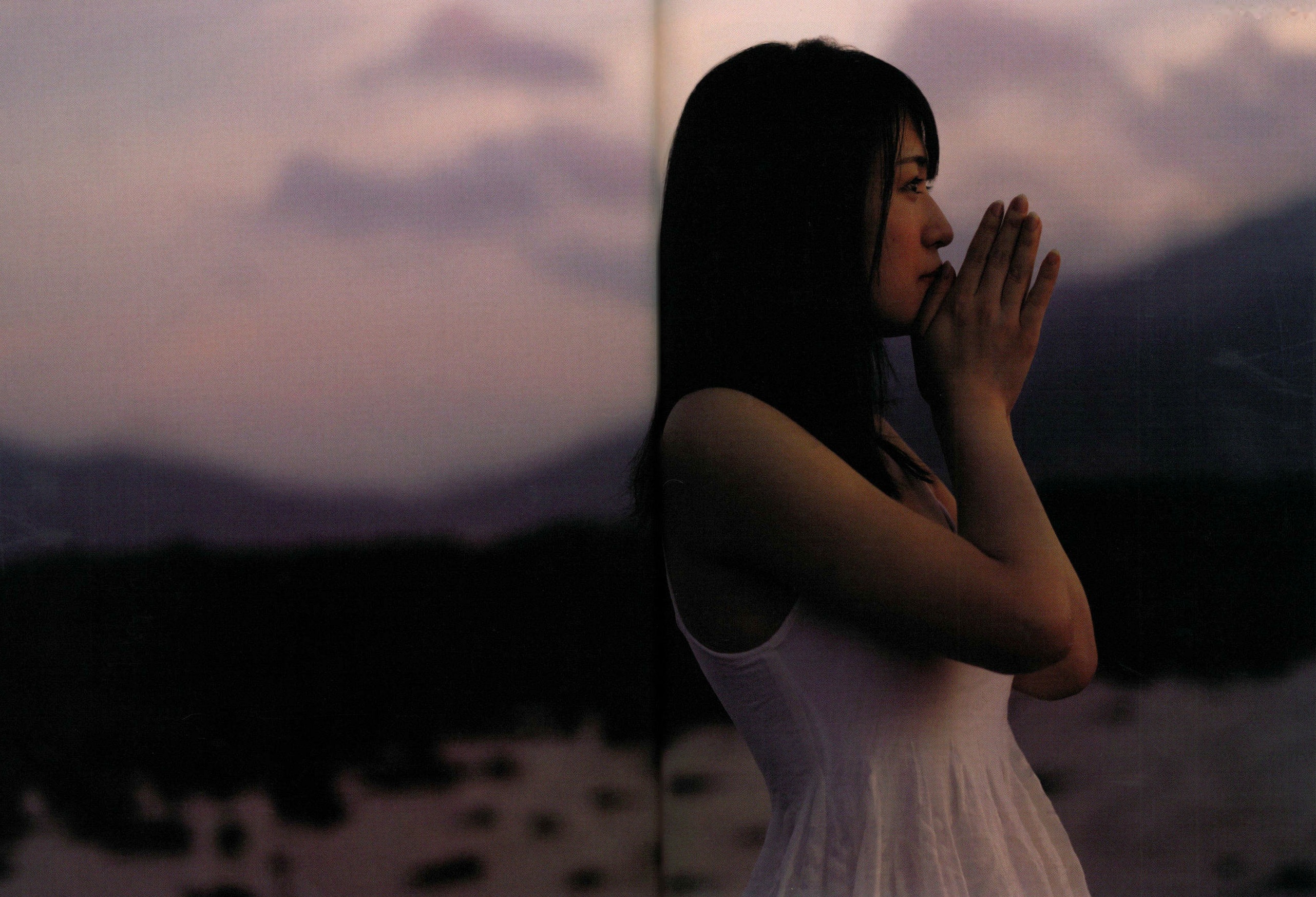Gallery - 长滨宁琉 (Nagahama Neru) 1st写真集《这里开始》清新旅拍，海边泳装与唯美烟花系列，治愈系甜美女神写真治愈系清新日本比基尼 女神私房照_秀色女神 - image 120