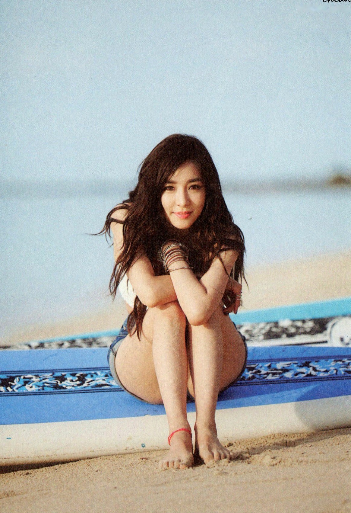Gallery - PB写真集_Girls' Generation少女时代《Party》夏日海滩泳装高清写真集，清纯甜美与活力四射的夏日绝美盛宴 [32P]韩国清纯比基尼泳池清新 女神私房照_秀色女神 - image 20
