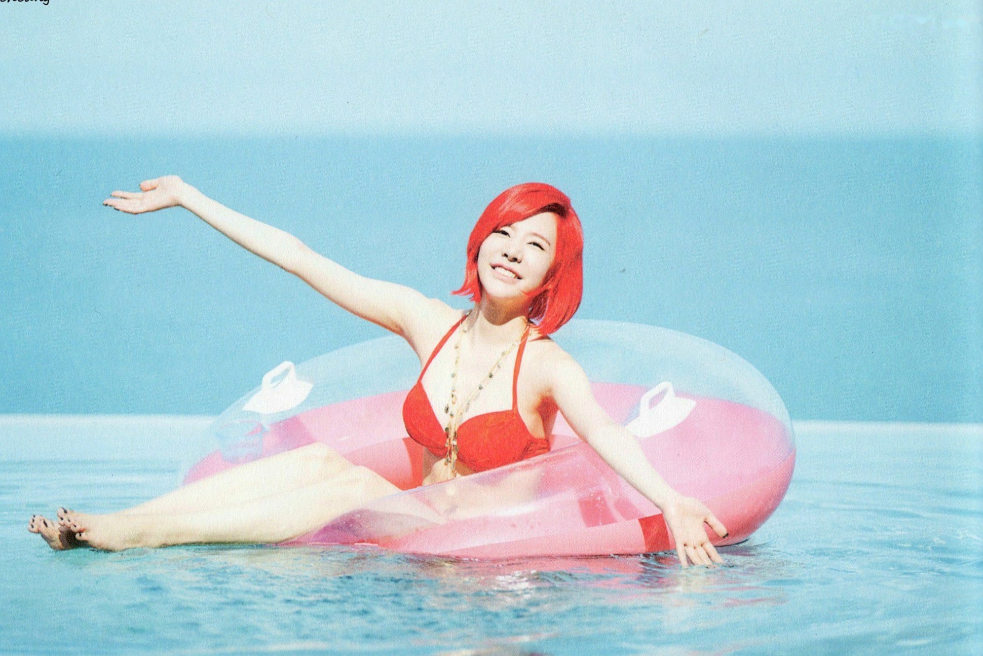 Gallery - PB写真集_Girls' Generation少女时代《Party》夏日海滩泳装高清写真集，清纯甜美与活力四射的夏日绝美盛宴 [32P]韩国清纯比基尼泳池清新 女神私房照_秀色女神 - image 25