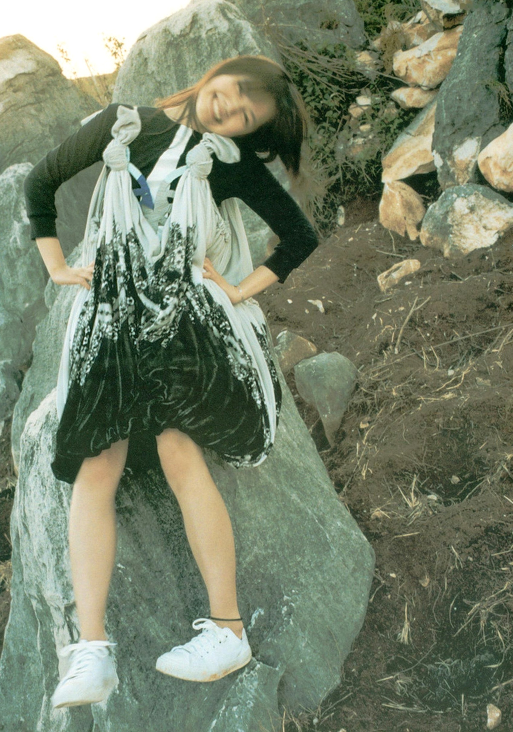 Gallery - PB写真集_宮崎あおい/宫崎葵 《20TH ANNIVERSARY 「光」》 清新治愈户外写真气质清纯户外清新治愈系 女神私房照_秀色女神 - image 23