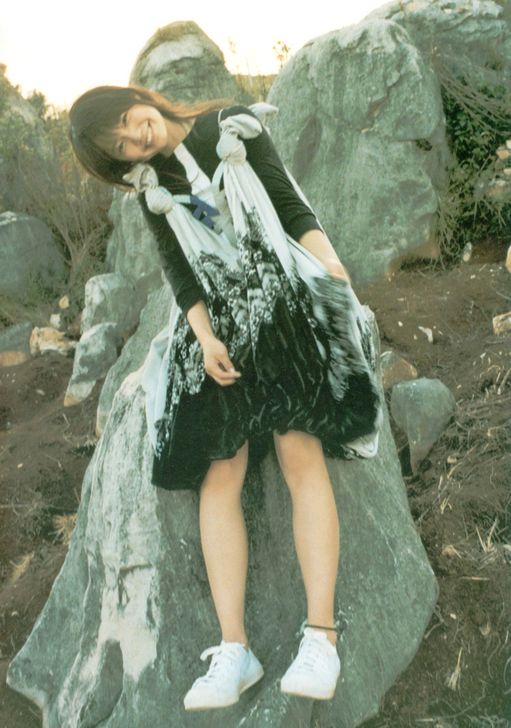 Gallery - PB写真集_宮崎あおい/宫崎葵 《20TH ANNIVERSARY 「光」》 清新治愈户外写真气质清纯户外清新治愈系 女神私房照_秀色女神 - image 24