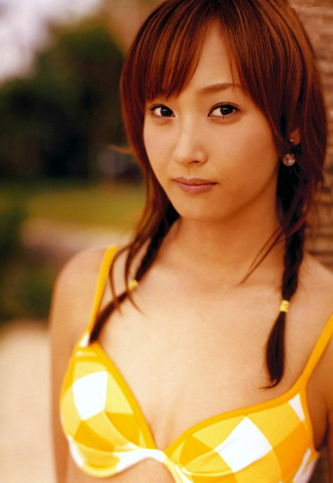 Gallery - PB写真集 藤本美贵《cheri（シェリー）》：湿身比基尼与优雅红裙，展现百变女神清纯与性感风采日本气质清纯比基尼女神 女神私房照_秀色女神 - image 26