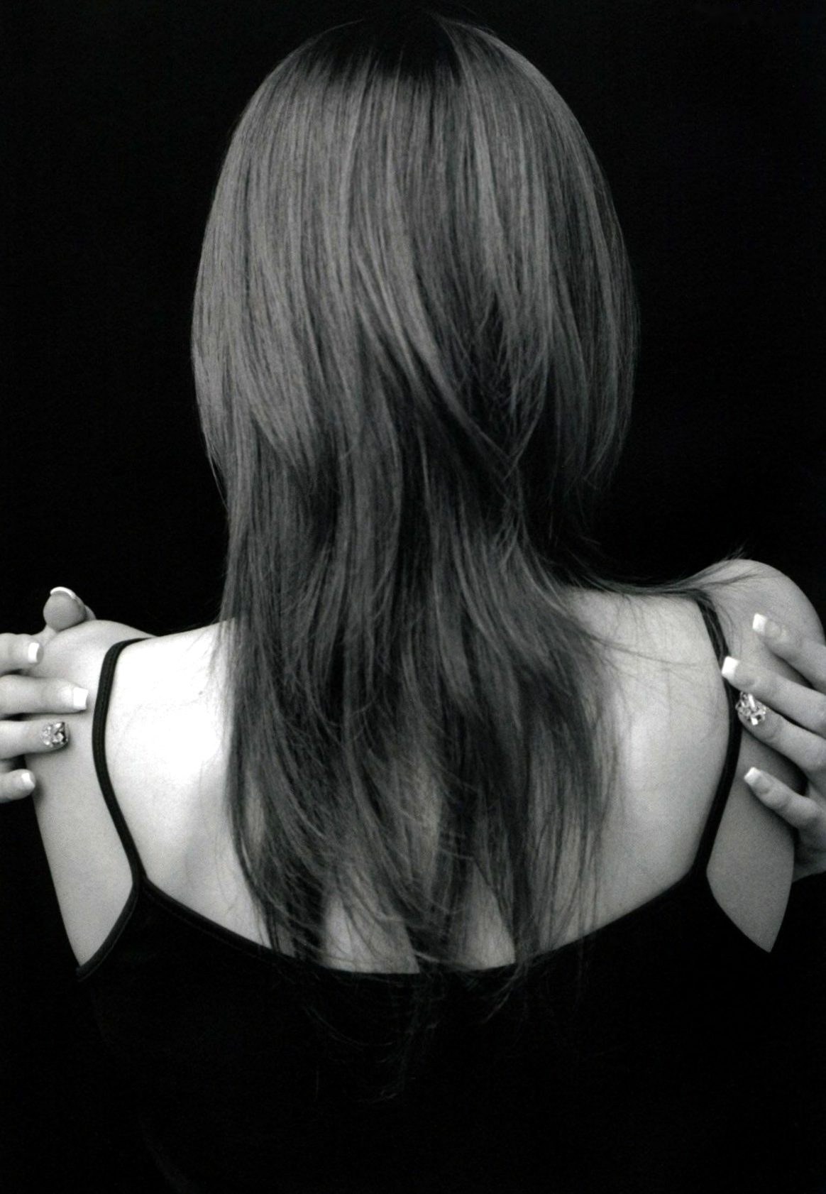 Gallery - PB写真集 藤本美贵《cheri（シェリー）》：湿身比基尼与优雅红裙，展现百变女神清纯与性感风采日本气质清纯比基尼女神 女神私房照_秀色女神 - image 27