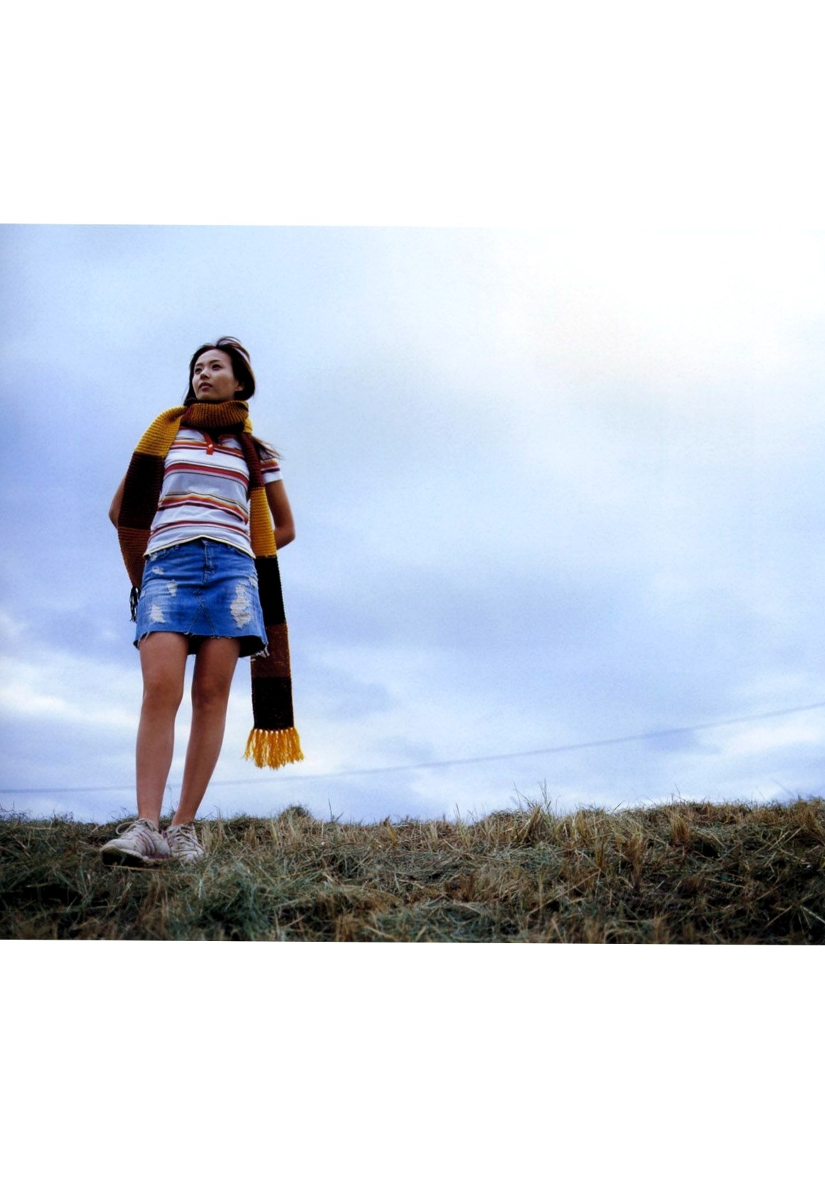 Gallery - PB写真集 藤本美贵《cheri（シェリー）》：湿身比基尼与优雅红裙，展现百变女神清纯与性感风采日本气质清纯比基尼女神 女神私房照_秀色女神 - image 37