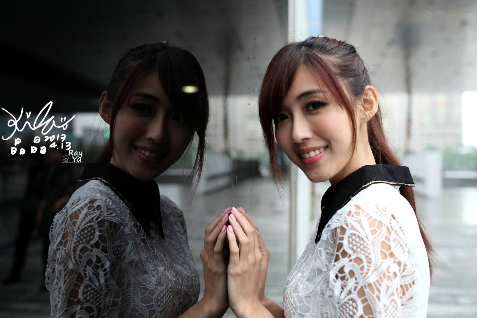 Gallery - 台湾正妹Kila晶晶/廖挺伶精致街拍写真：学院风与黑色丝袜的优雅诱惑（2套合集）台湾黑丝街拍美腿清新 女神私房照_秀色女神 - image 55