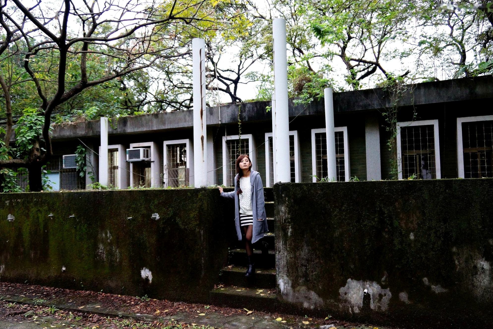 Gallery - 台湾正妹徐玮吟鲔鱼清新外拍写真，草地休闲风格甜美治愈女神合集台湾清新治愈系户外女神 女神私房照_秀色女神 - image 82