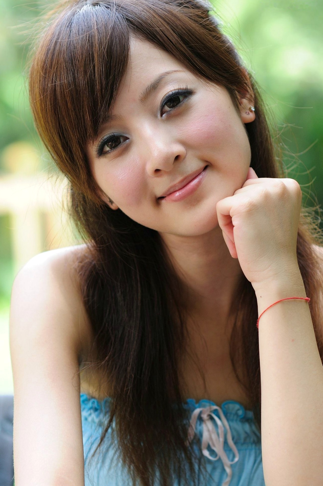 Gallery - 台湾正妹果子Mikako士林官邸清新户外外拍写真，元气少女夏日休闲装扮，纯欲甜美养眼集台湾清新户外清纯养眼 女神私房照_秀色女神 - image 28