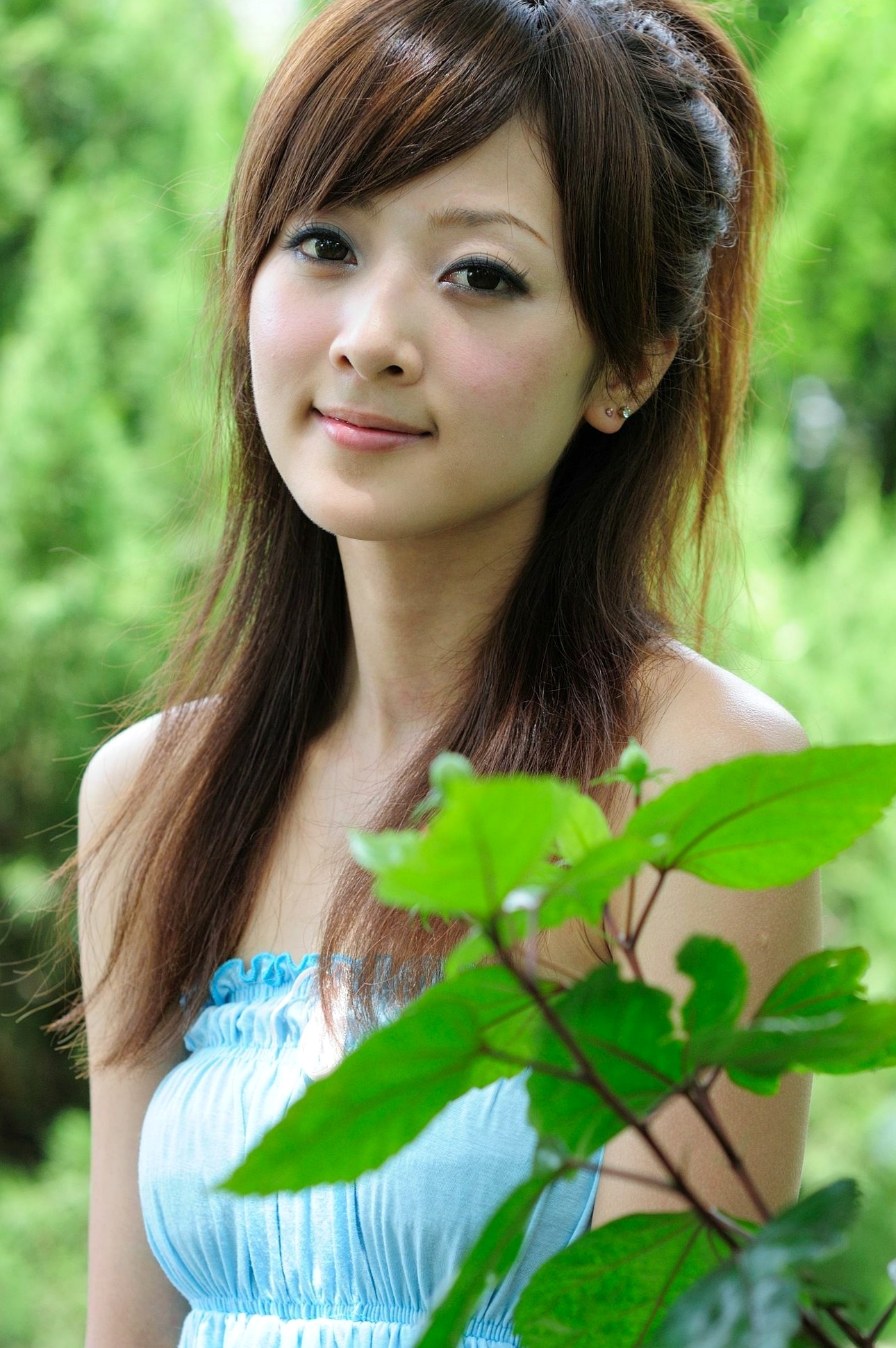 Gallery - 台湾正妹果子Mikako士林官邸清新户外外拍写真，元气少女夏日休闲装扮，纯欲甜美养眼集台湾清新户外清纯养眼 女神私房照_秀色女神 - image 34
